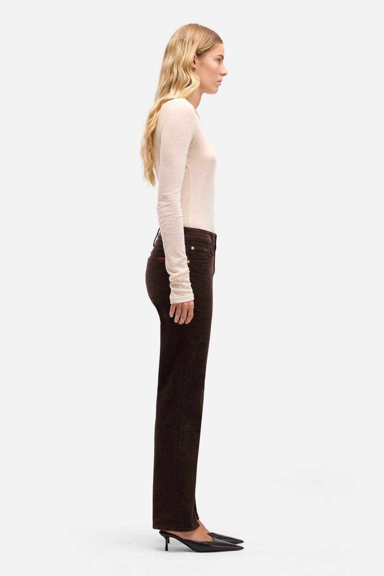 7-for-all-mankind-calie-straight-cordhose-coffee-bean image 6