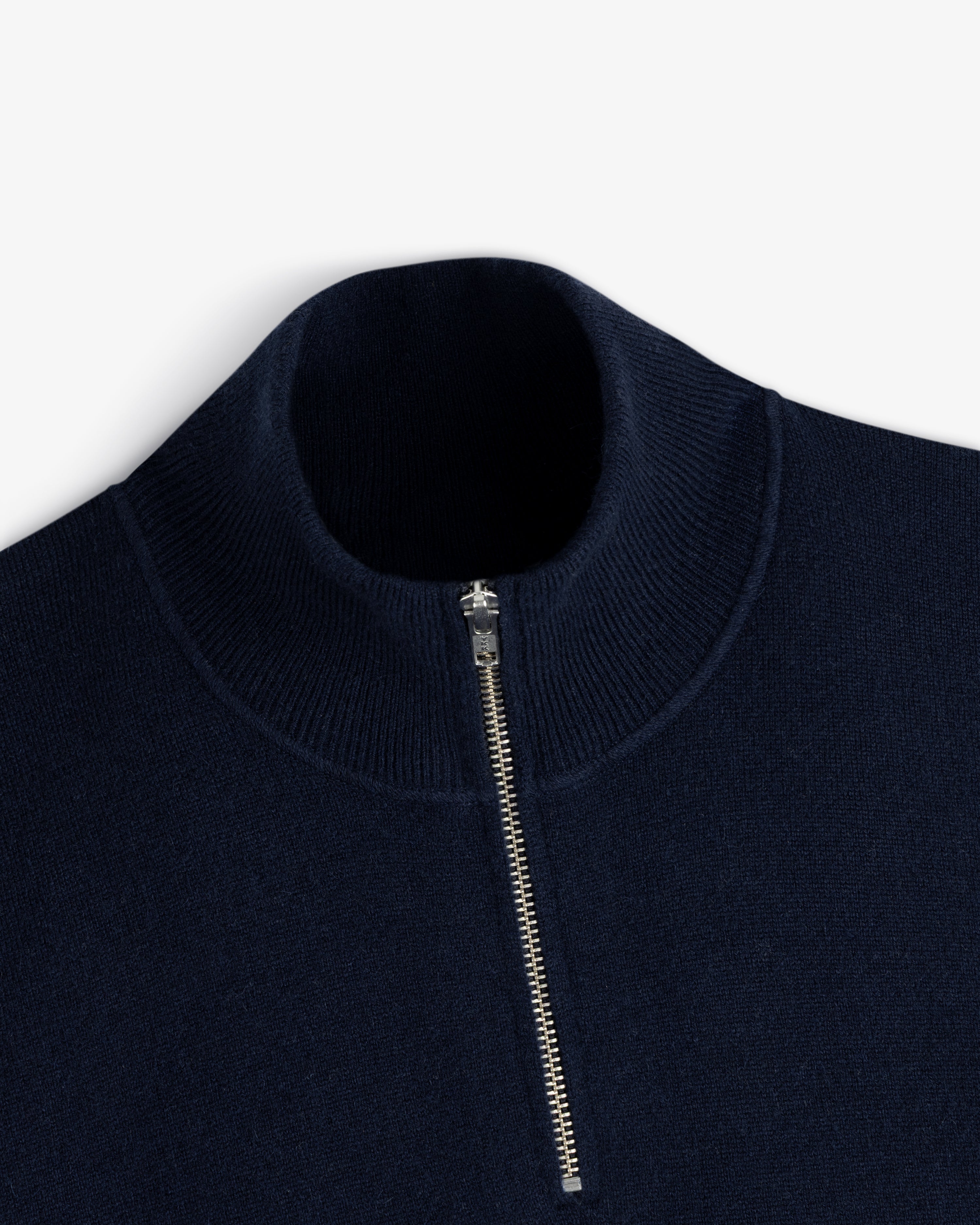 aim-leon-dore-quarter-zip-pavilion-cashmere-pullover-navy image 4
