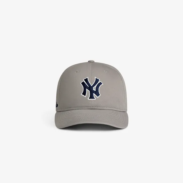 aim-leon-dore-ald-new-era-yankees-retro-fit-cap-grey image 1
