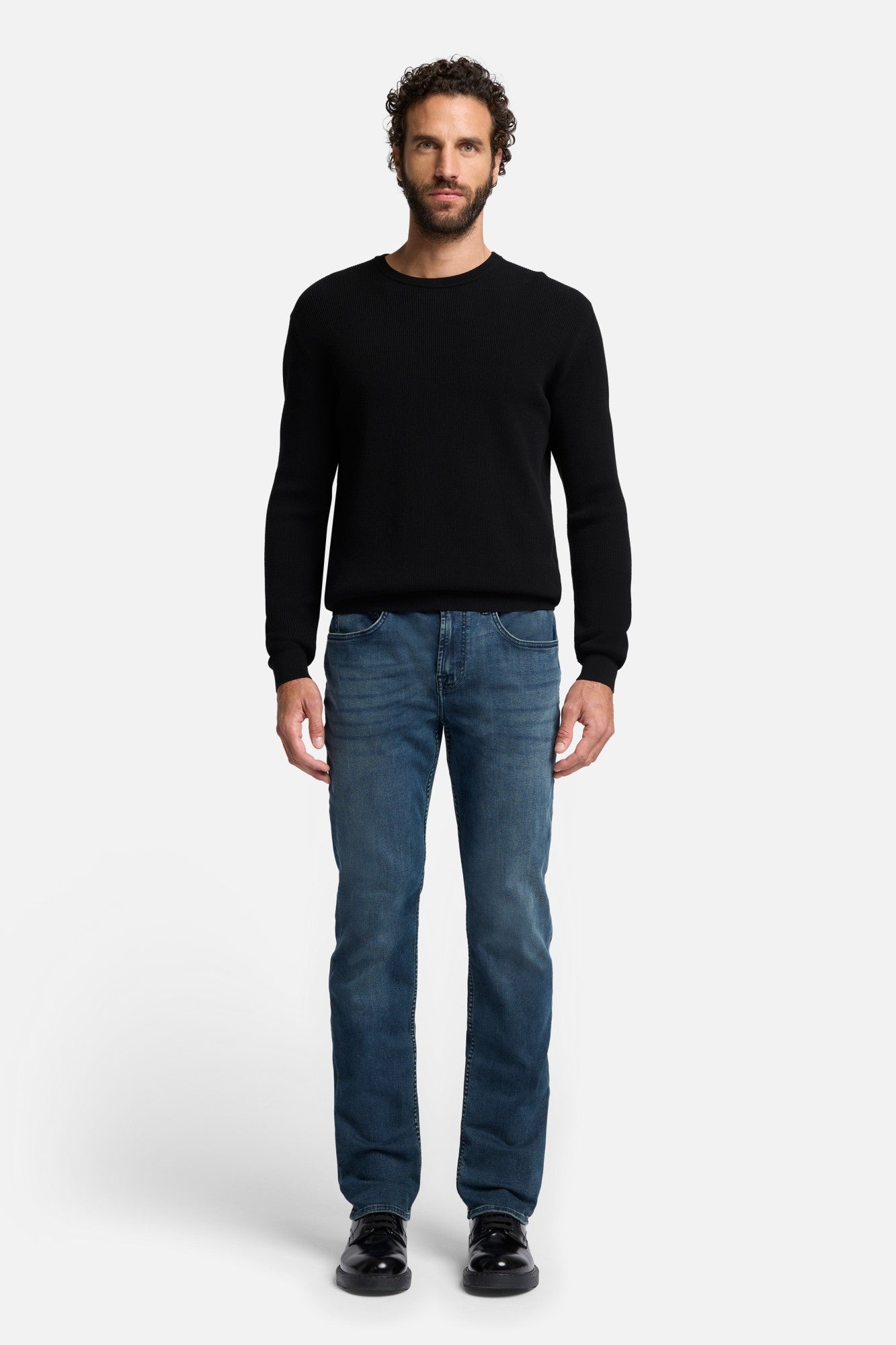 7-for-all-mankind-the-straight-jeans-breckenridge image 2