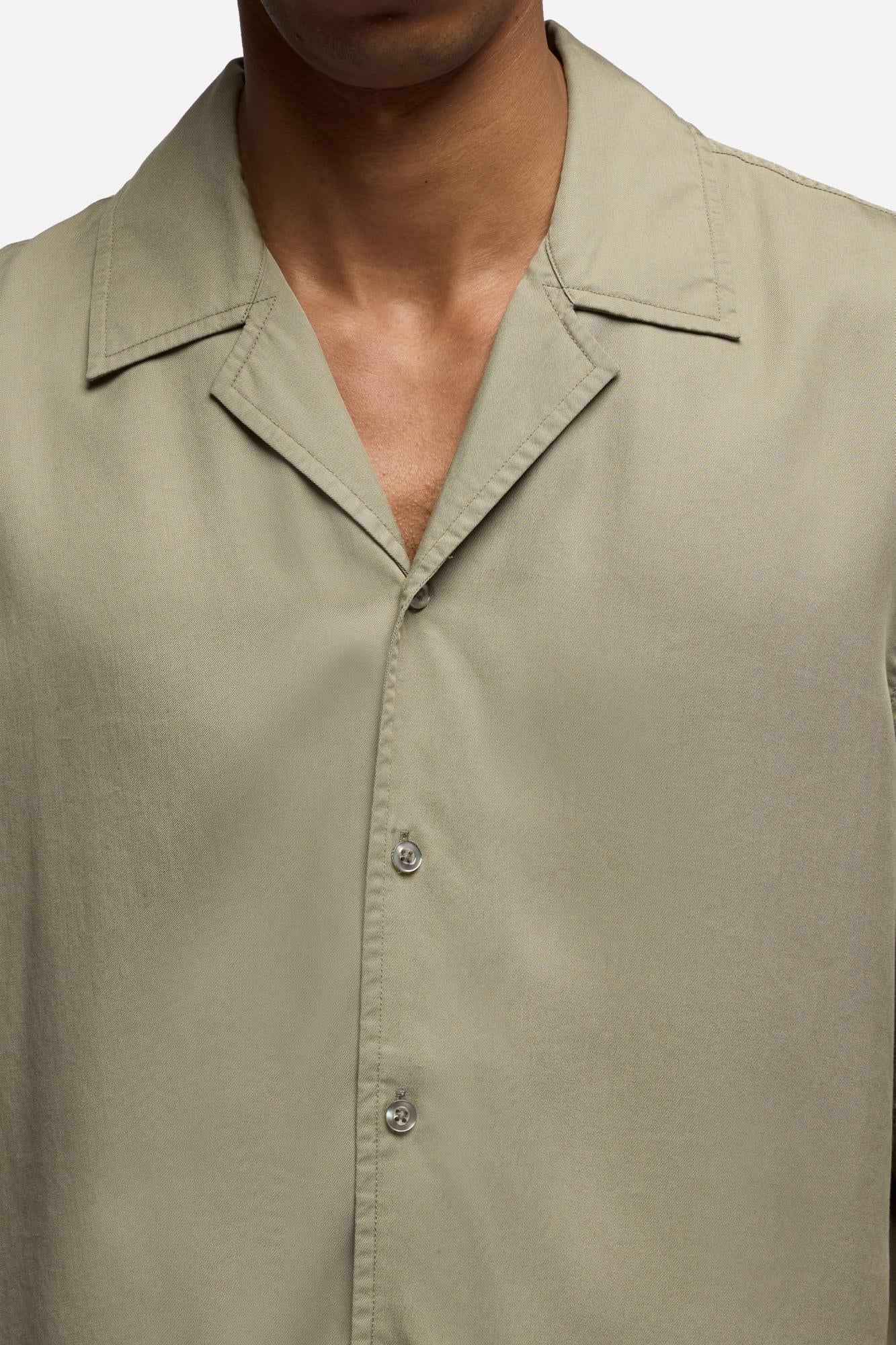 7-for-all-mankind-camp-shirt-fluid-army-herren-kurzarm-hemd image 4