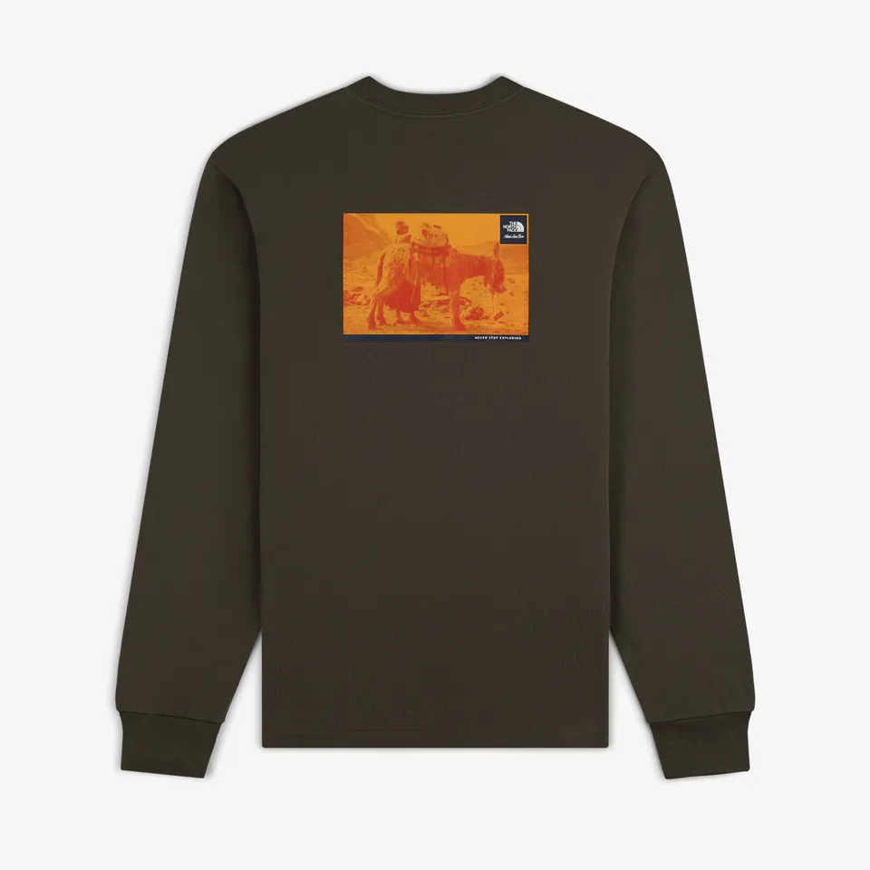 aim-leon-dore-x-the-north-face-explorer-longsleeve-olive image 1