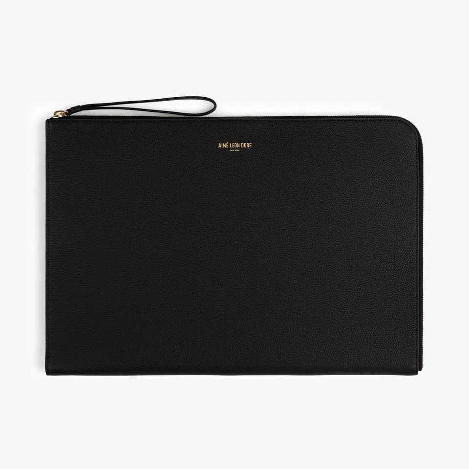 aim-leon-dore-large-leather-pouch-schwarz-vollnarbenleder image 1