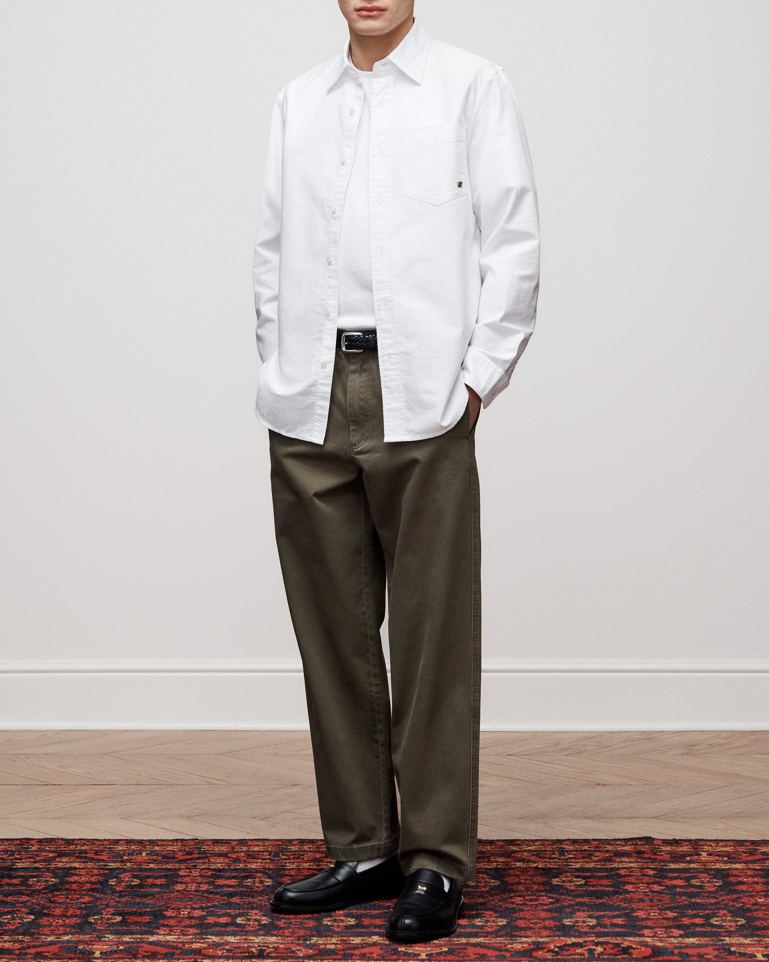 aim-leon-dore-crest-oxford-shirt-hemd-wei image 3