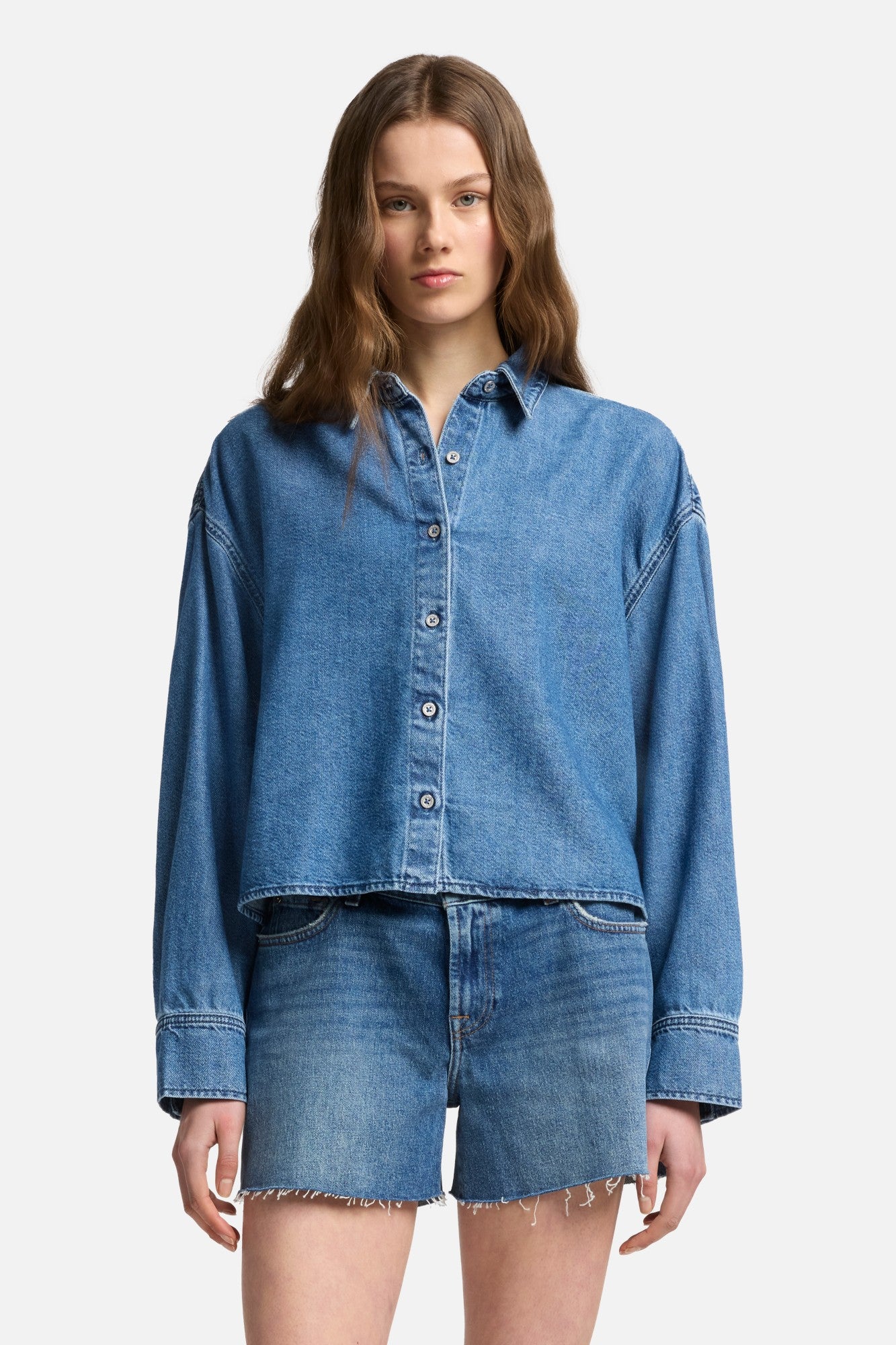 7-for-all-mankind-weightless-nina-cropped-shirt-hilo-damen image 3