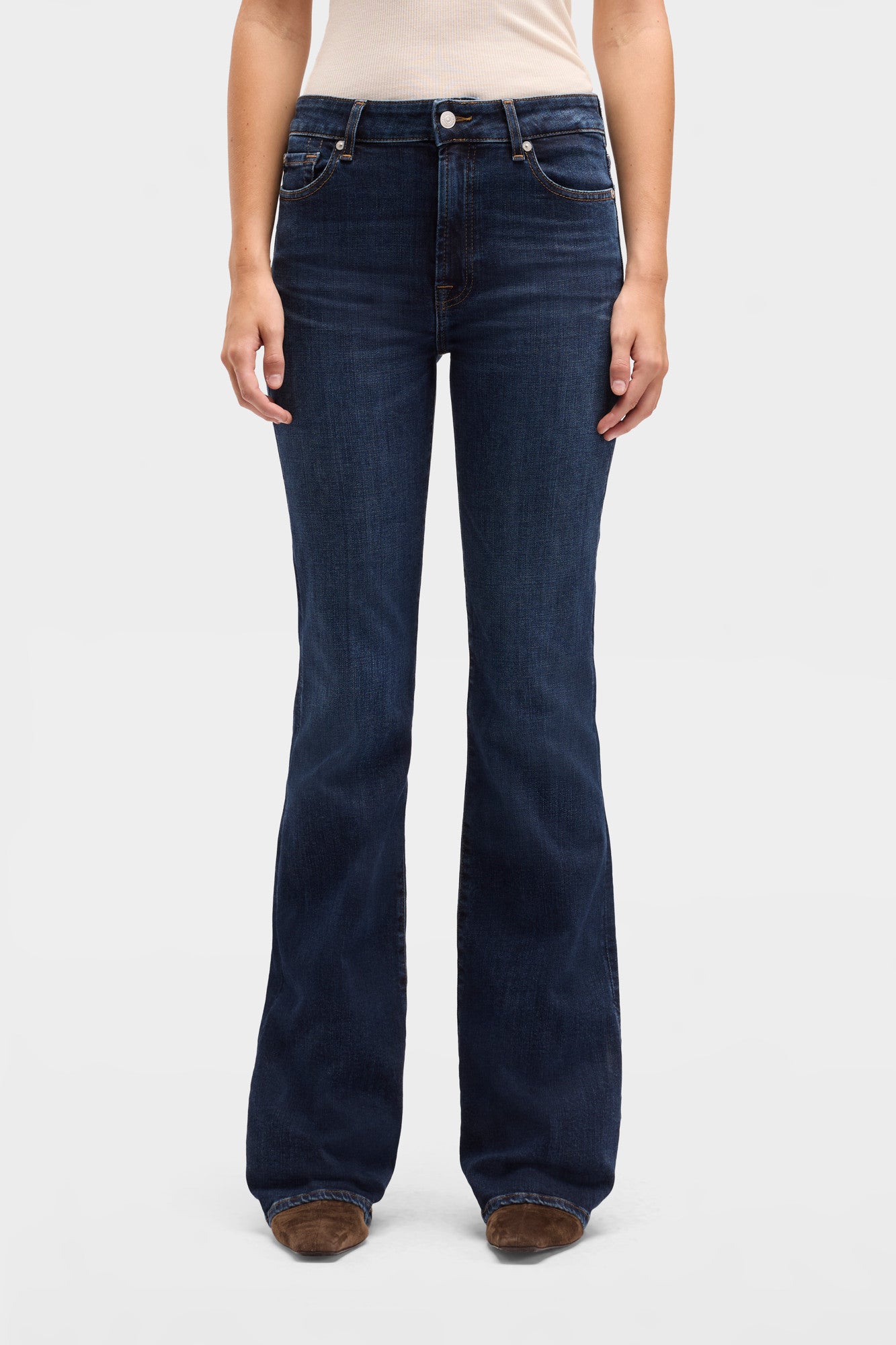 7-for-all-mankind-petite-leggy-bootcut-in-slim-illusion-midnight-fade image 3