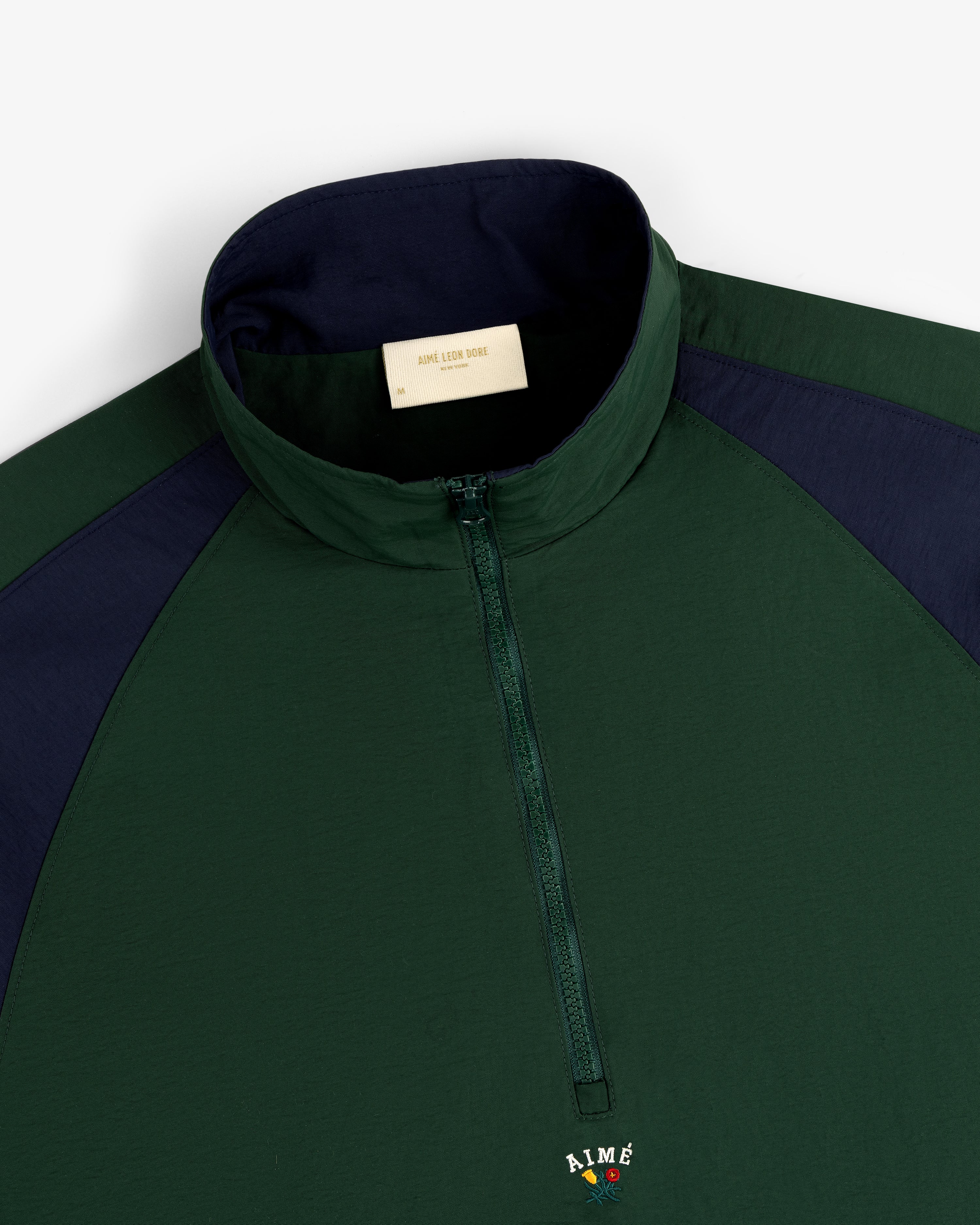 aim-leon-dore-crest-nylon-half-zip-pullover-gr-n image 6