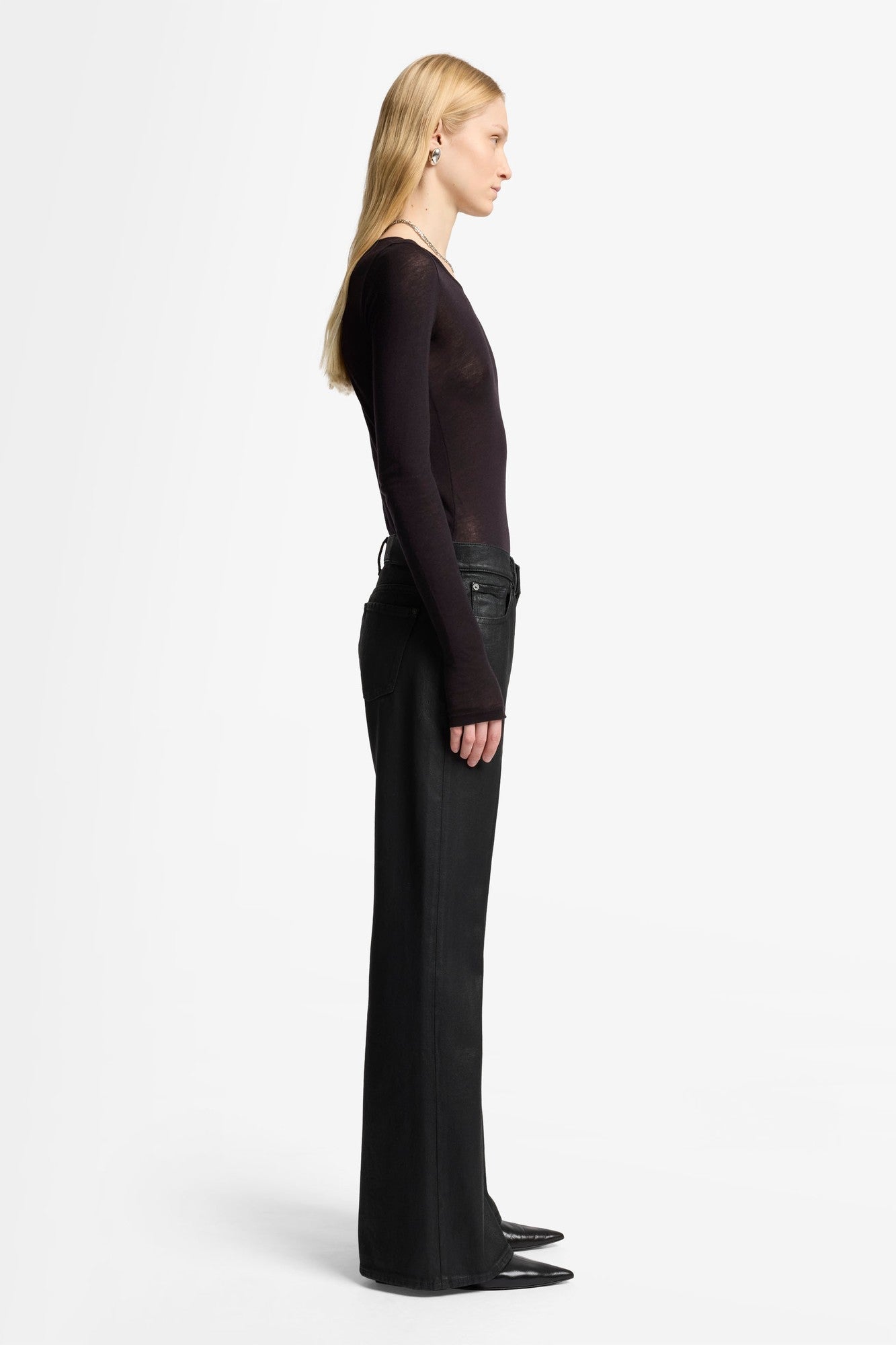 7-for-all-mankind-spencer-flare-coated-denim-jeans-blackcat image 6