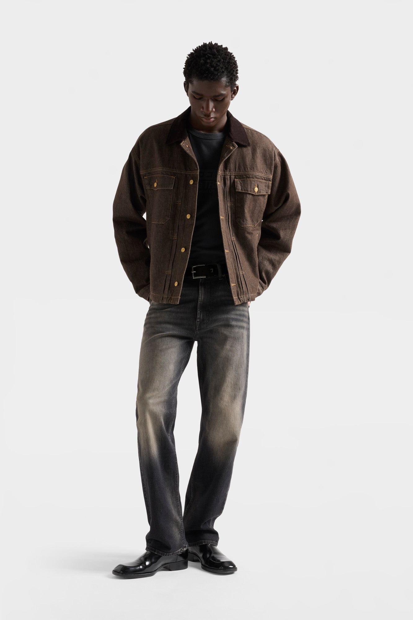 7-for-all-mankind-pleated-trucker-jacke-denim-deep-earth-herren image 2