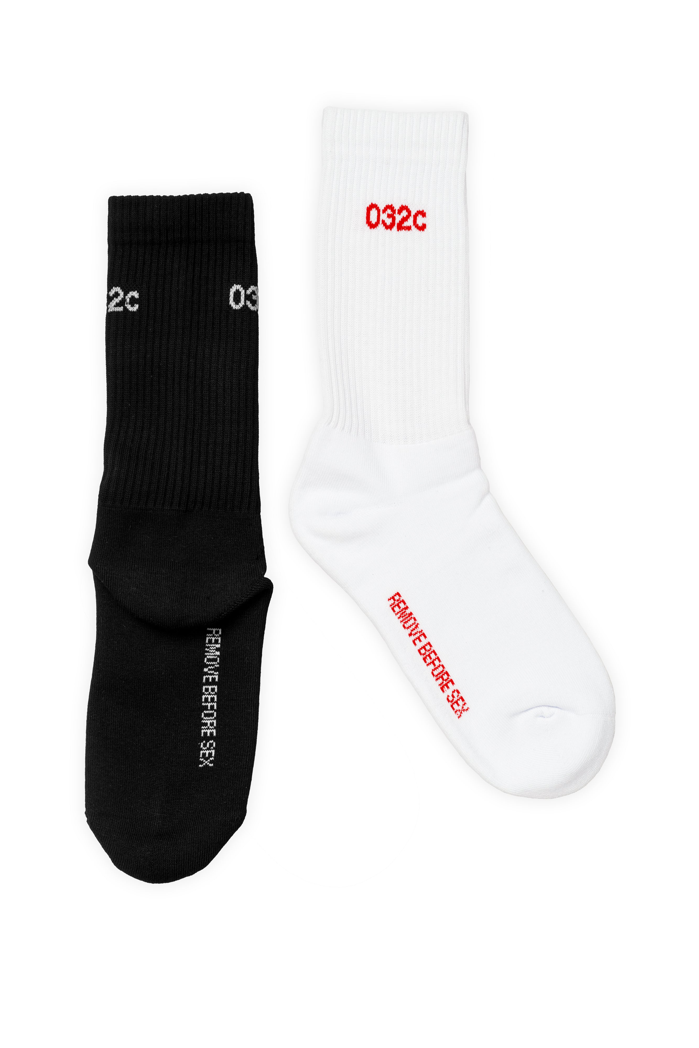 032c-socks-remove-before-sex-2-pack-crew image 2