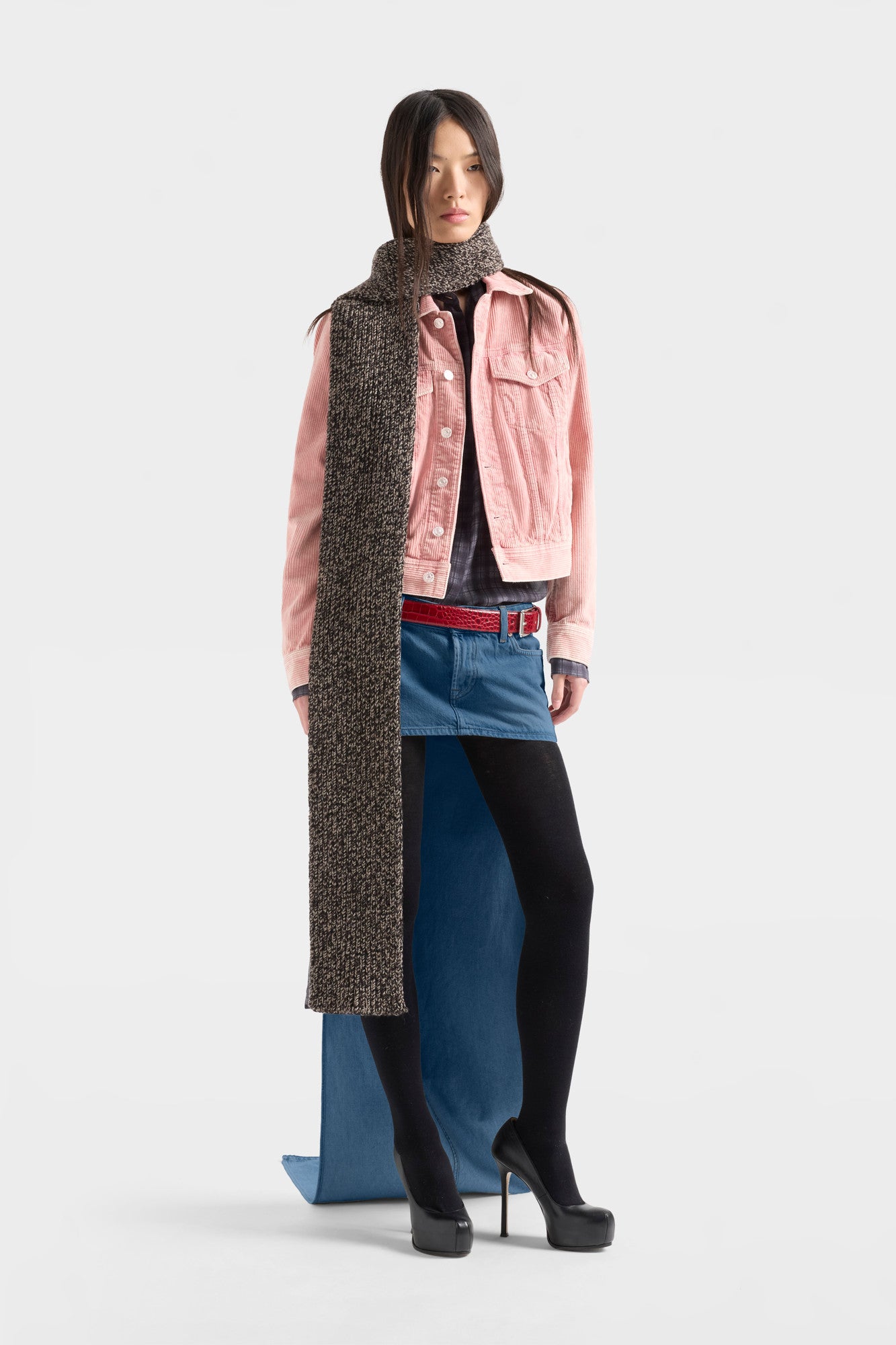 7-for-all-mankind-adi-trucker-jacket-corduroy-blushing-damen image 2