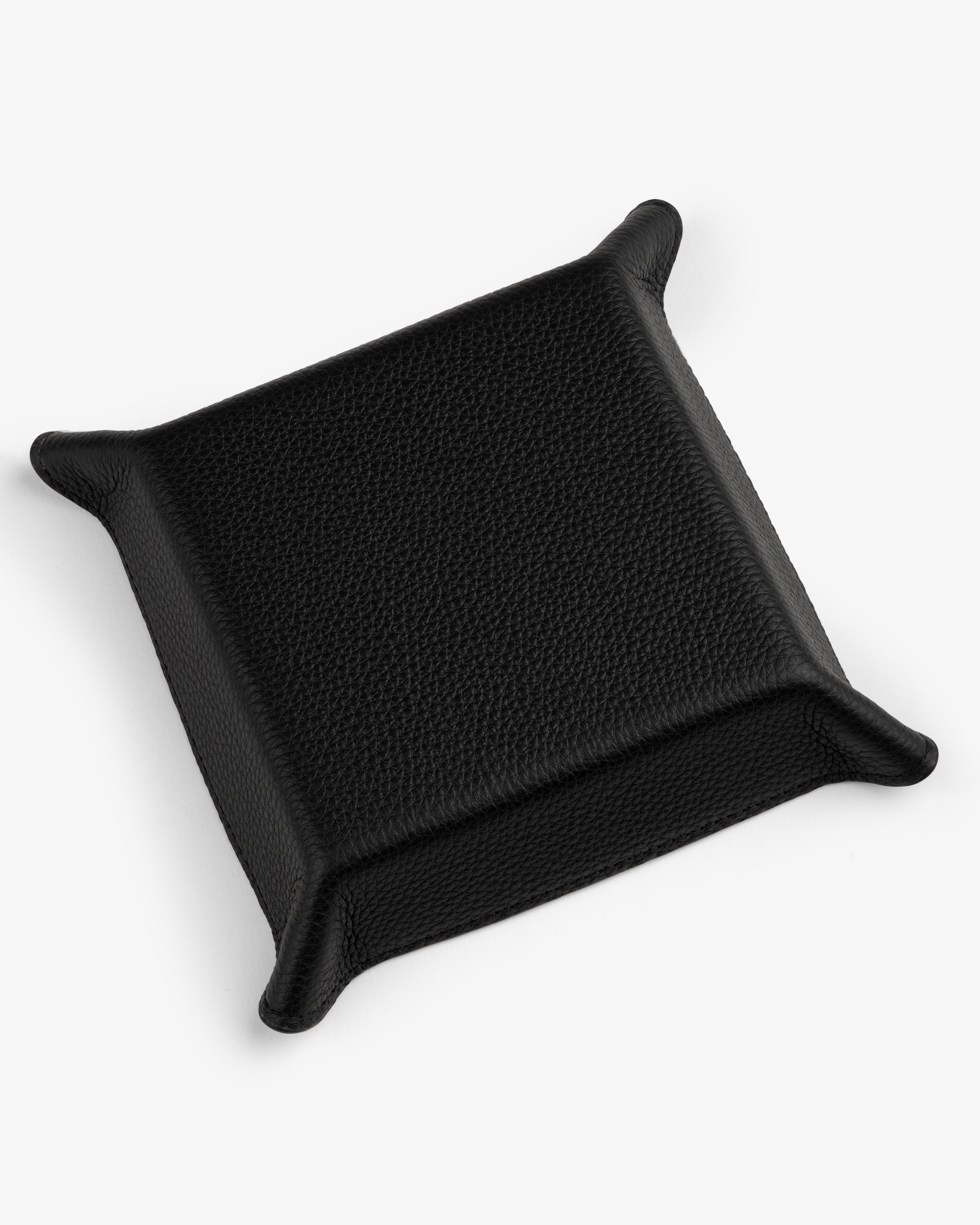 aim-leon-dore-leather-catchall-leder-ablage-schwarz-genarbt image 4