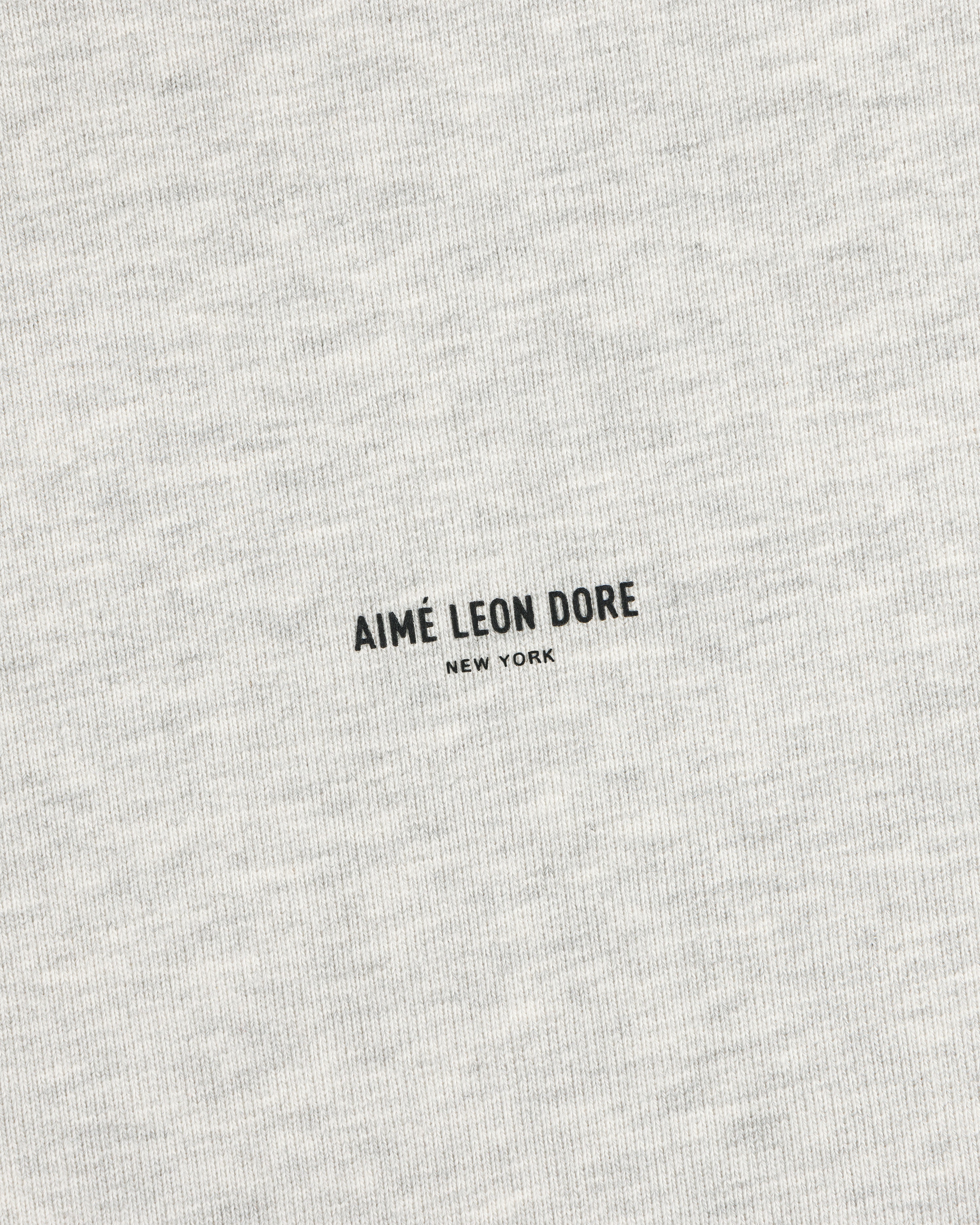 aim-leon-dore-micro-logo-crewneck-sweatshirt-grau image 5