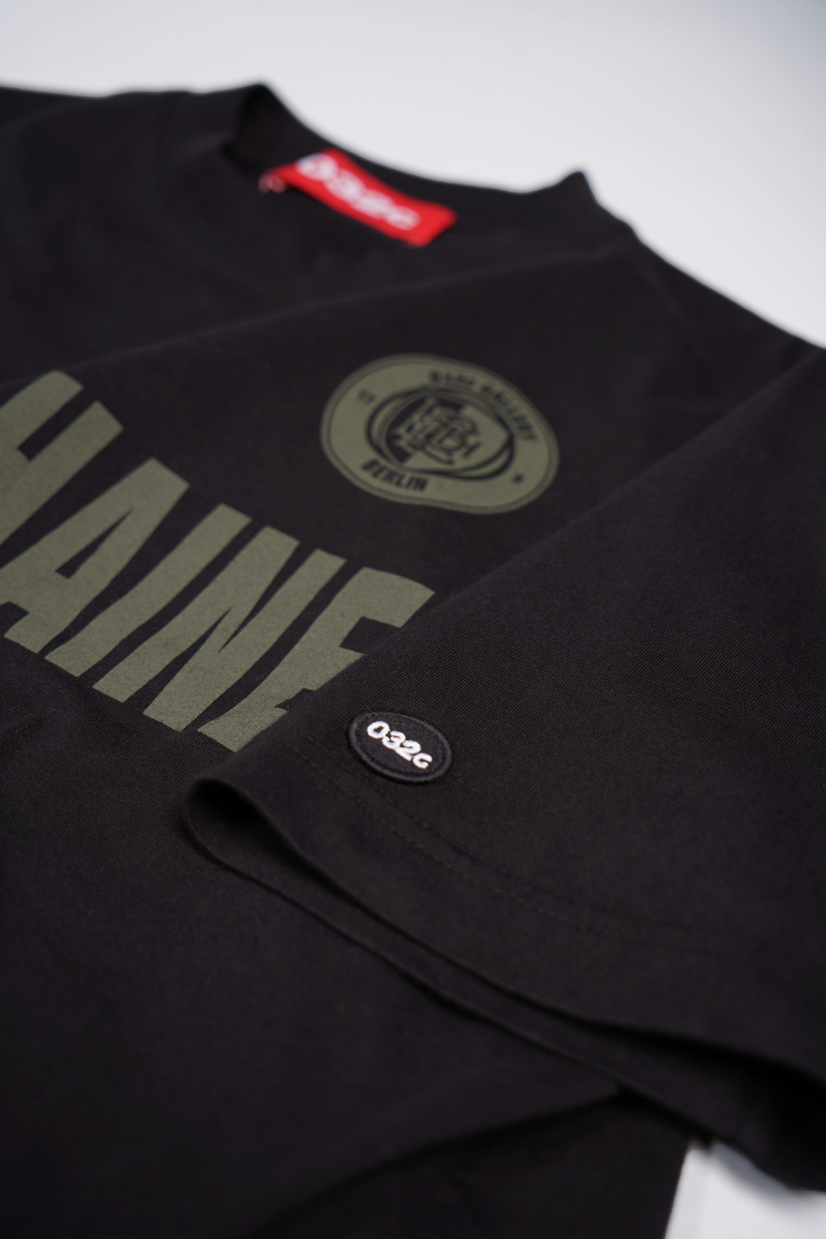032c-blackhaine-t-shirt-light-wash-workshop image 3