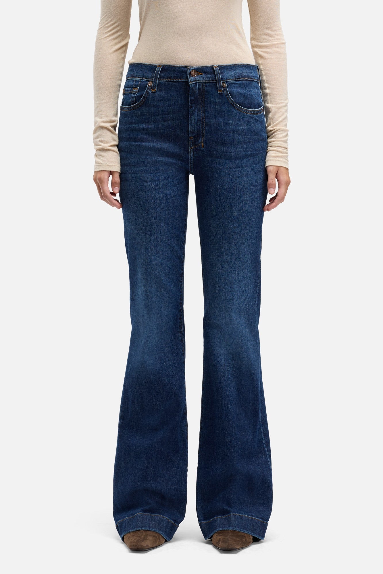 7-for-all-mankind-slim-illusion-dojo-rebellion-damen-flare-jeans image 3