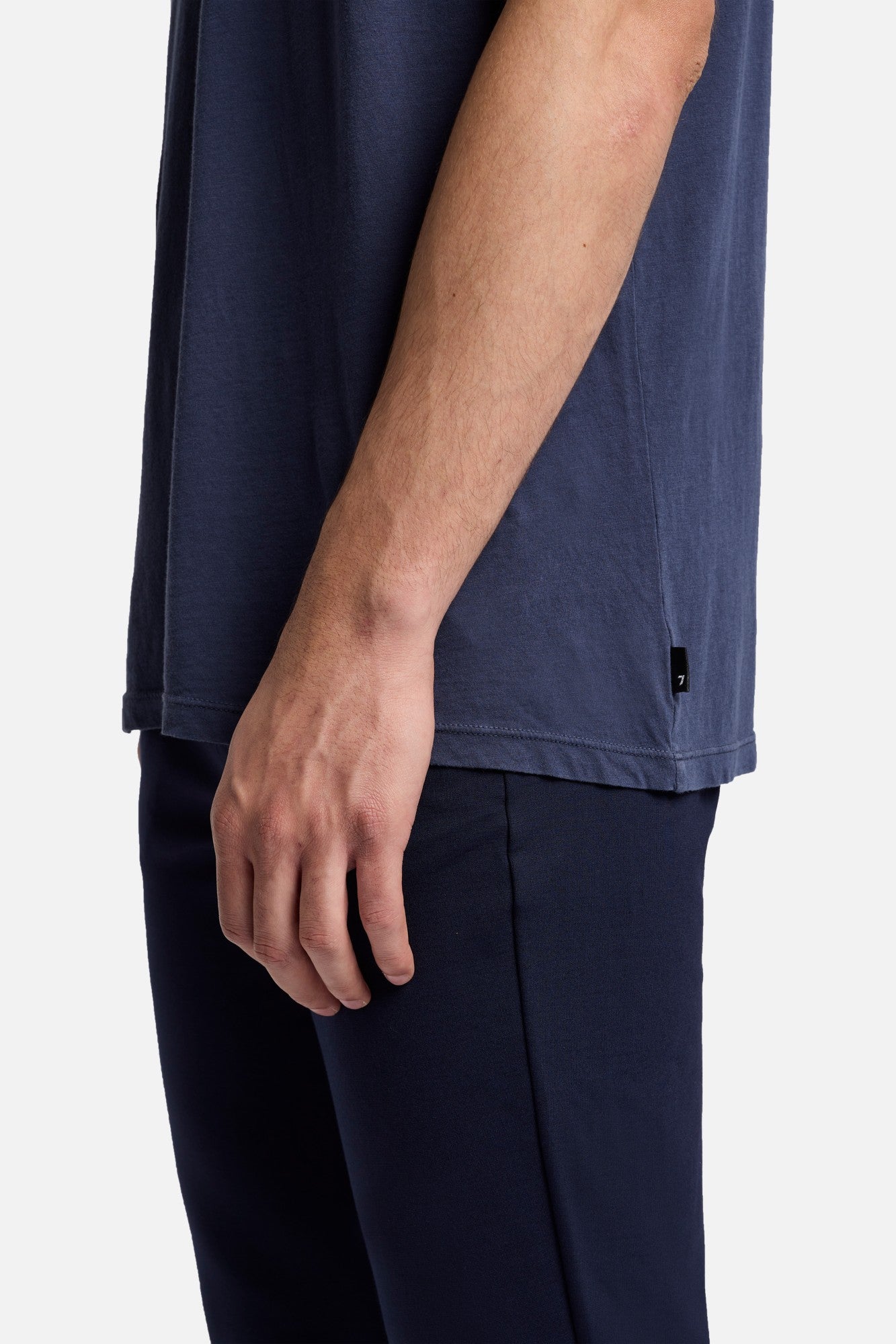 7-for-all-mankind-featherweight-cotton-tee-navy-herren-t-shirt image 3