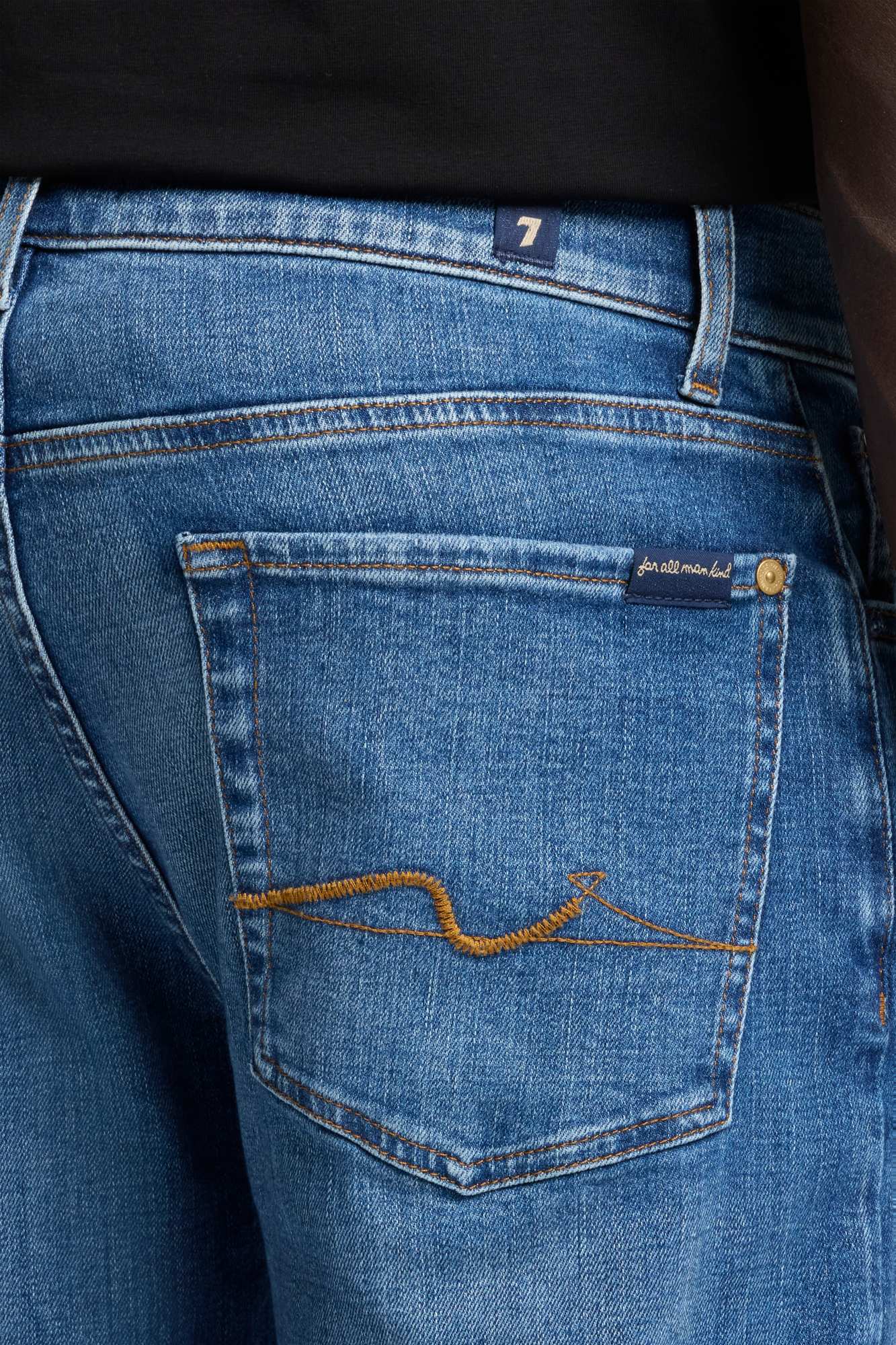 7-for-all-mankind-luxe-performance-slimmy-jeans-in-vernon image 4