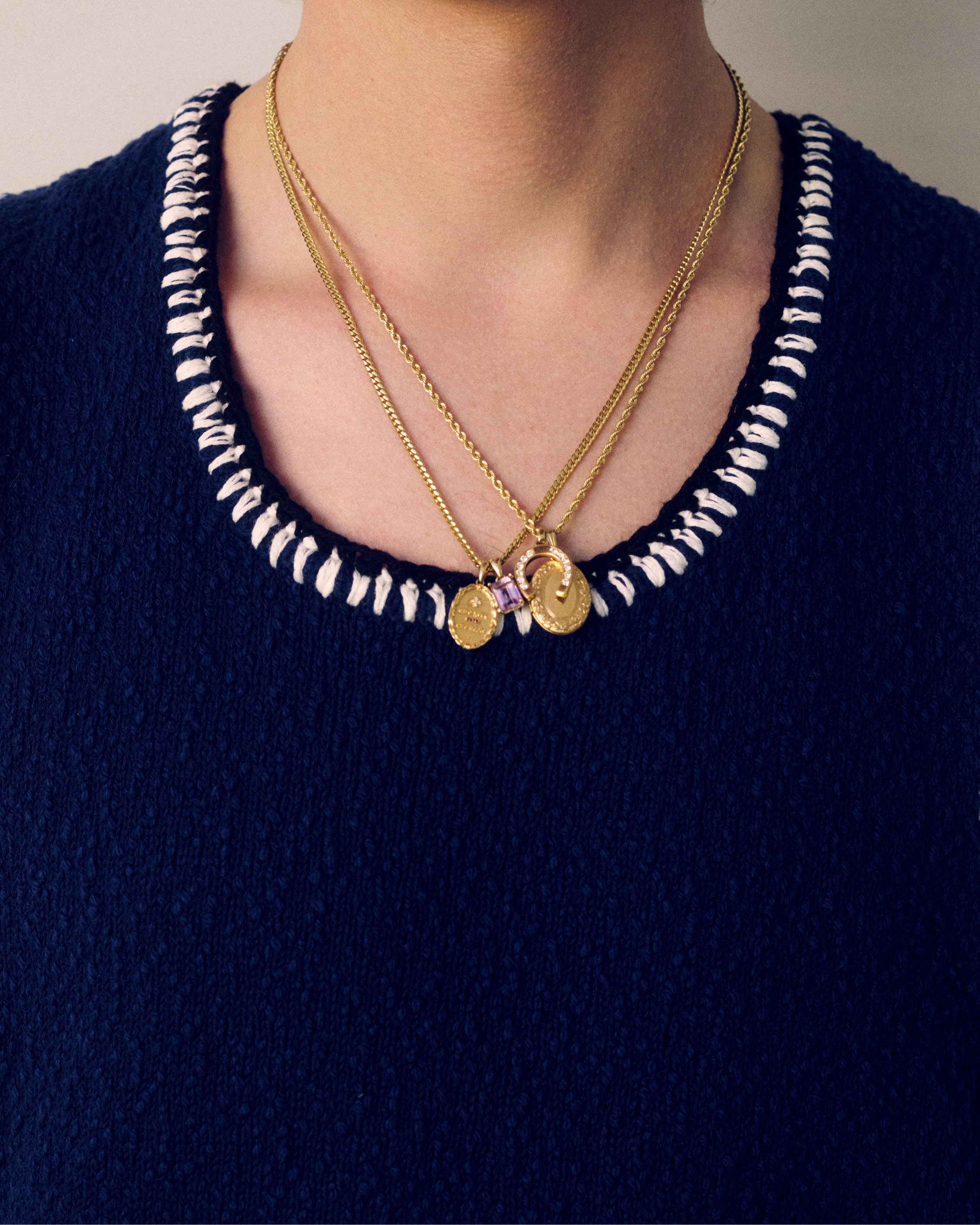 aim-leon-dore-14kt-gold-amethyst-anh-nger image 3