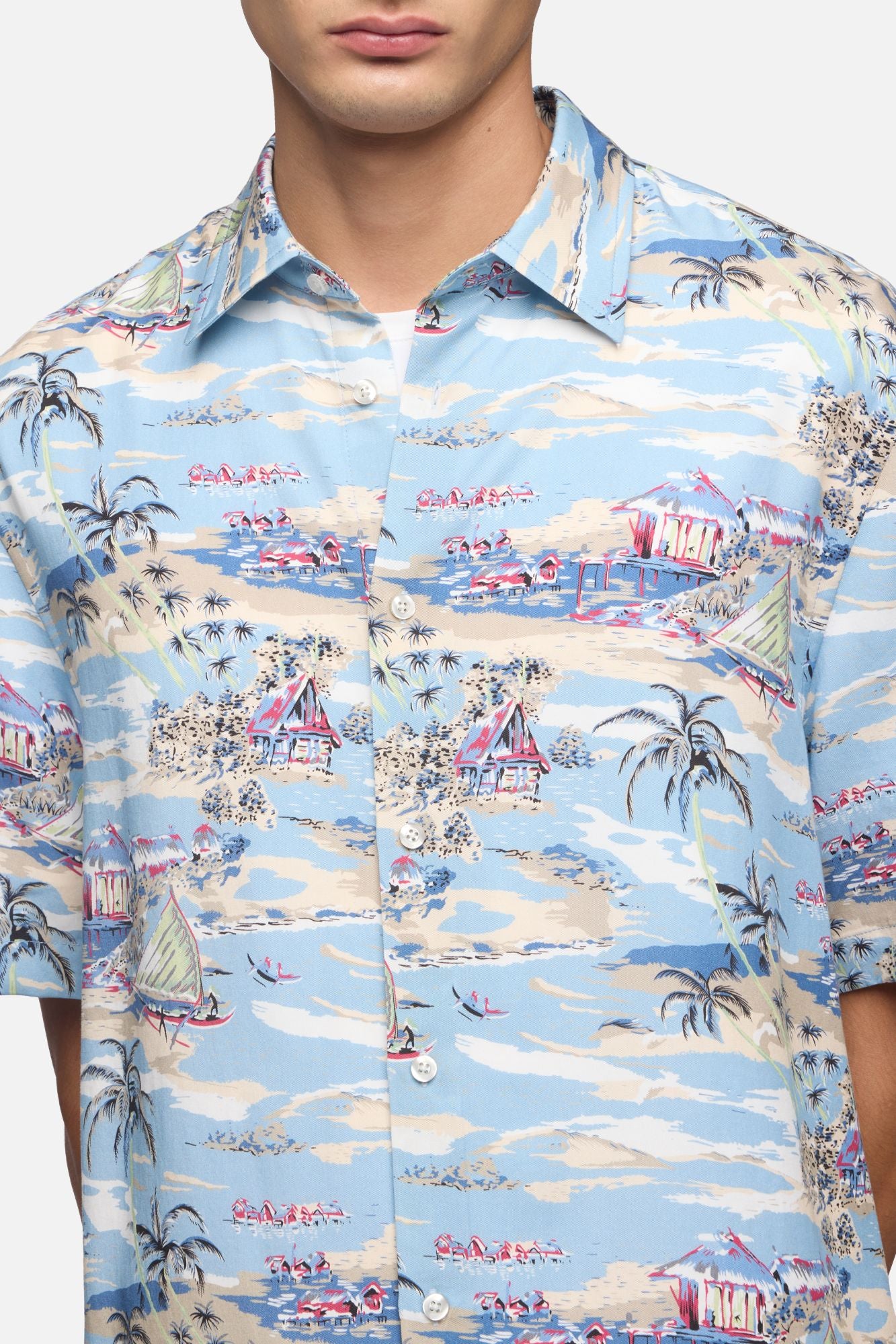 7-for-all-mankind-short-sleeve-button-up-shirt-fluid-aloha image 4