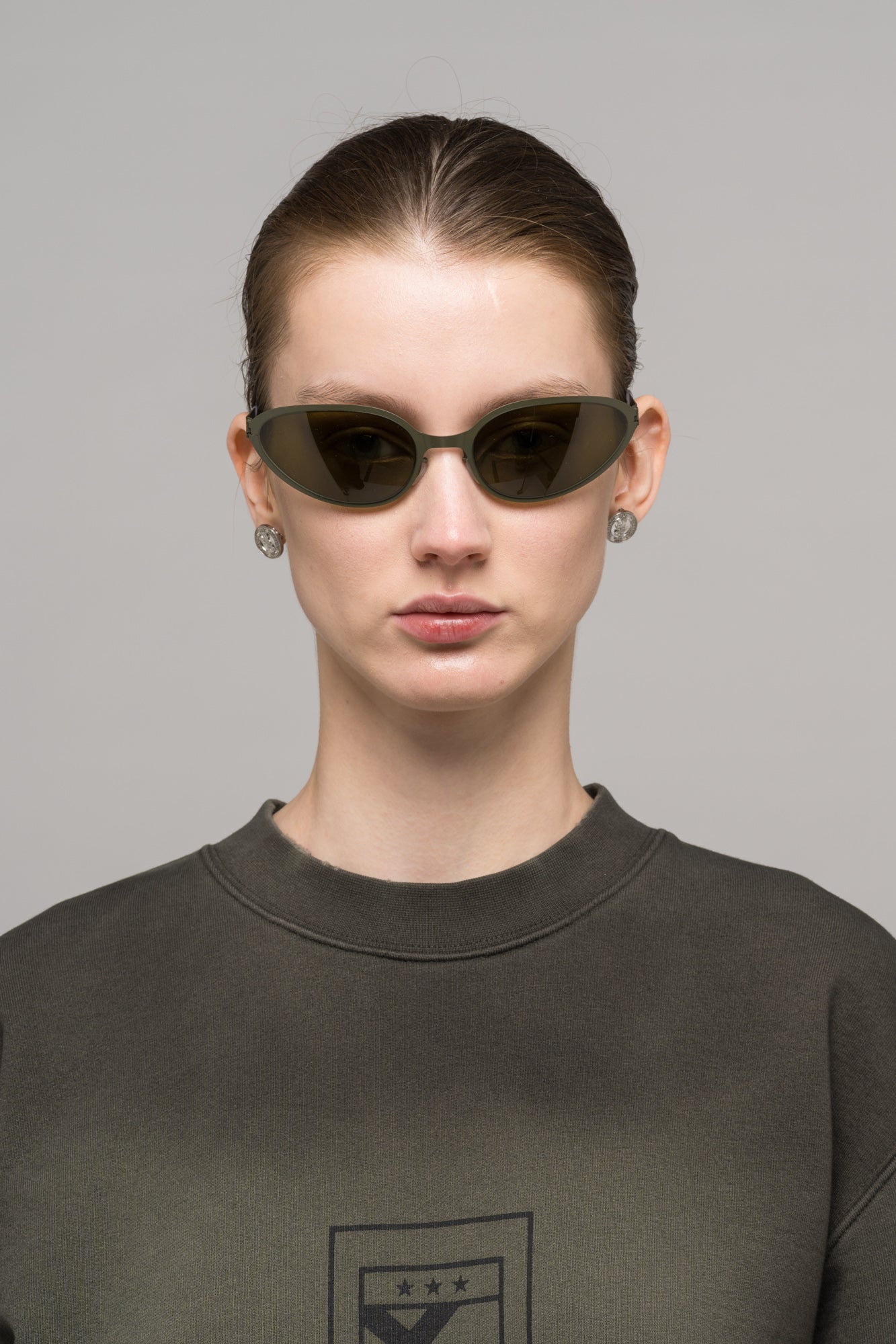 mykita-032c-bear-sonnenbrille-cat-eye image 5