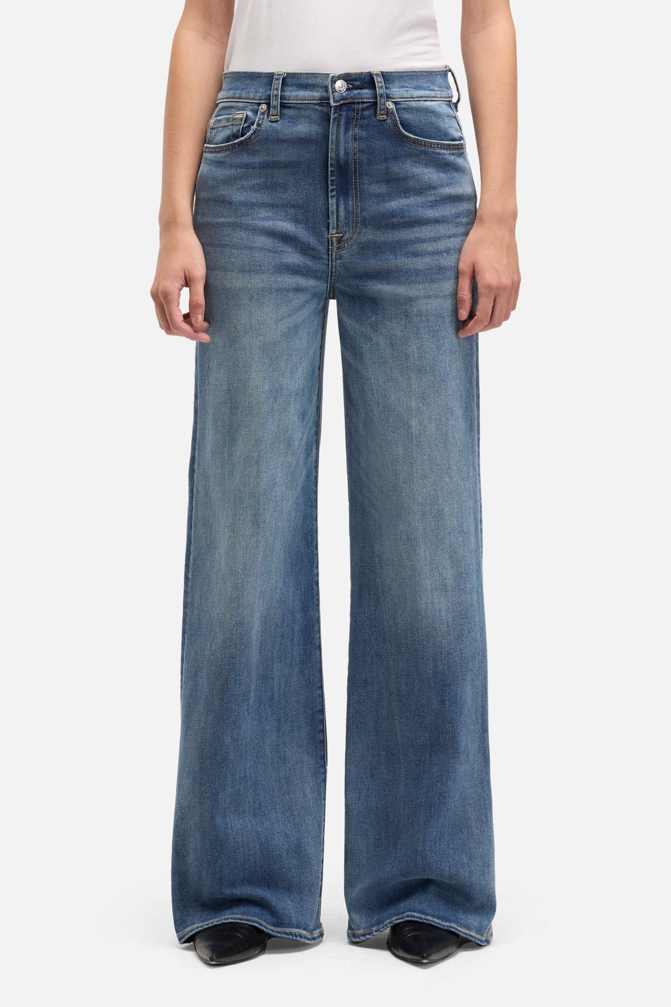 7-for-all-mankind-ultra-high-rise-jo-wide-leg-jeans-slim-illusion-swim image 3