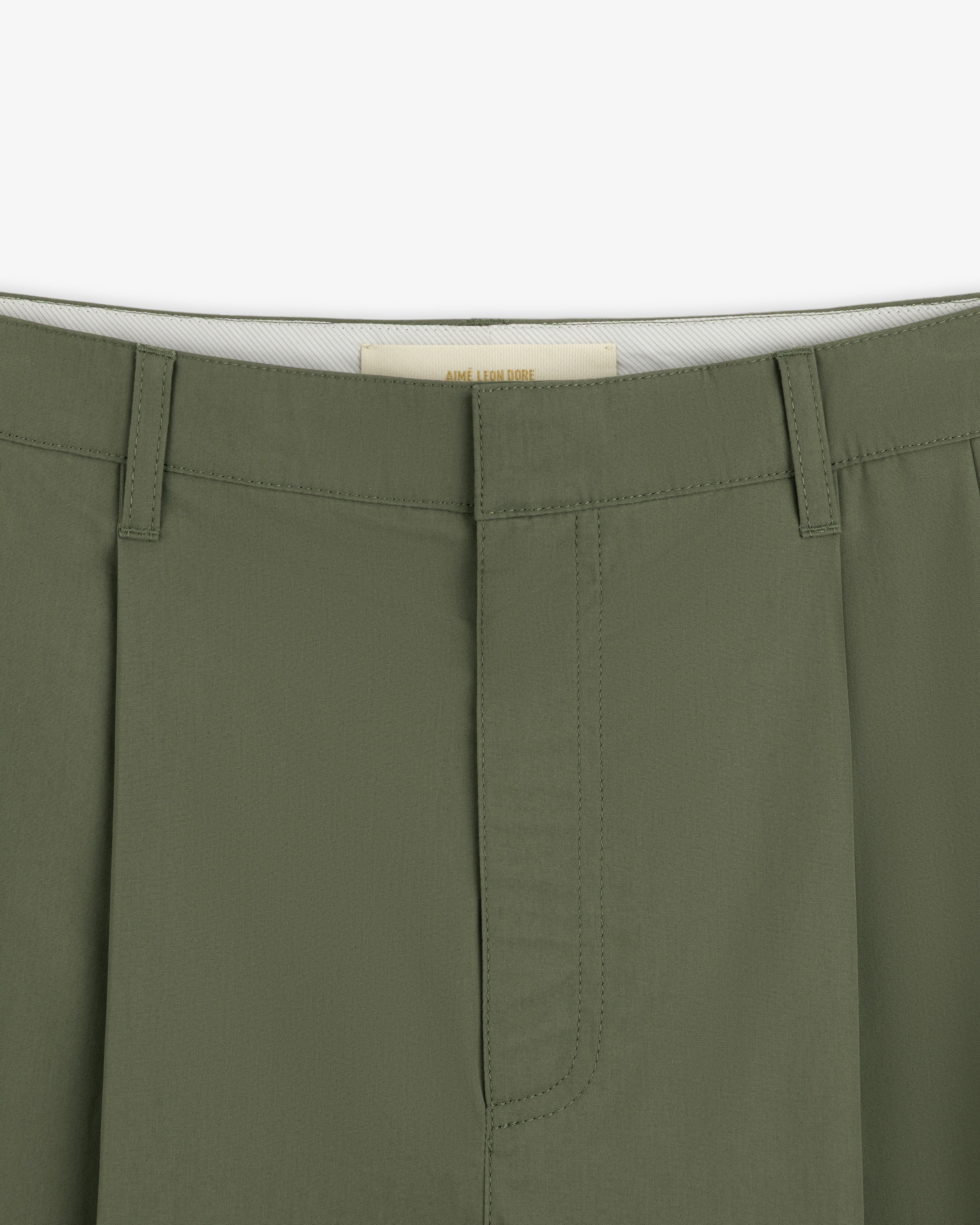 aim-leon-dore-lightweight-pleated-cotton-trouser-hose-olive image 5