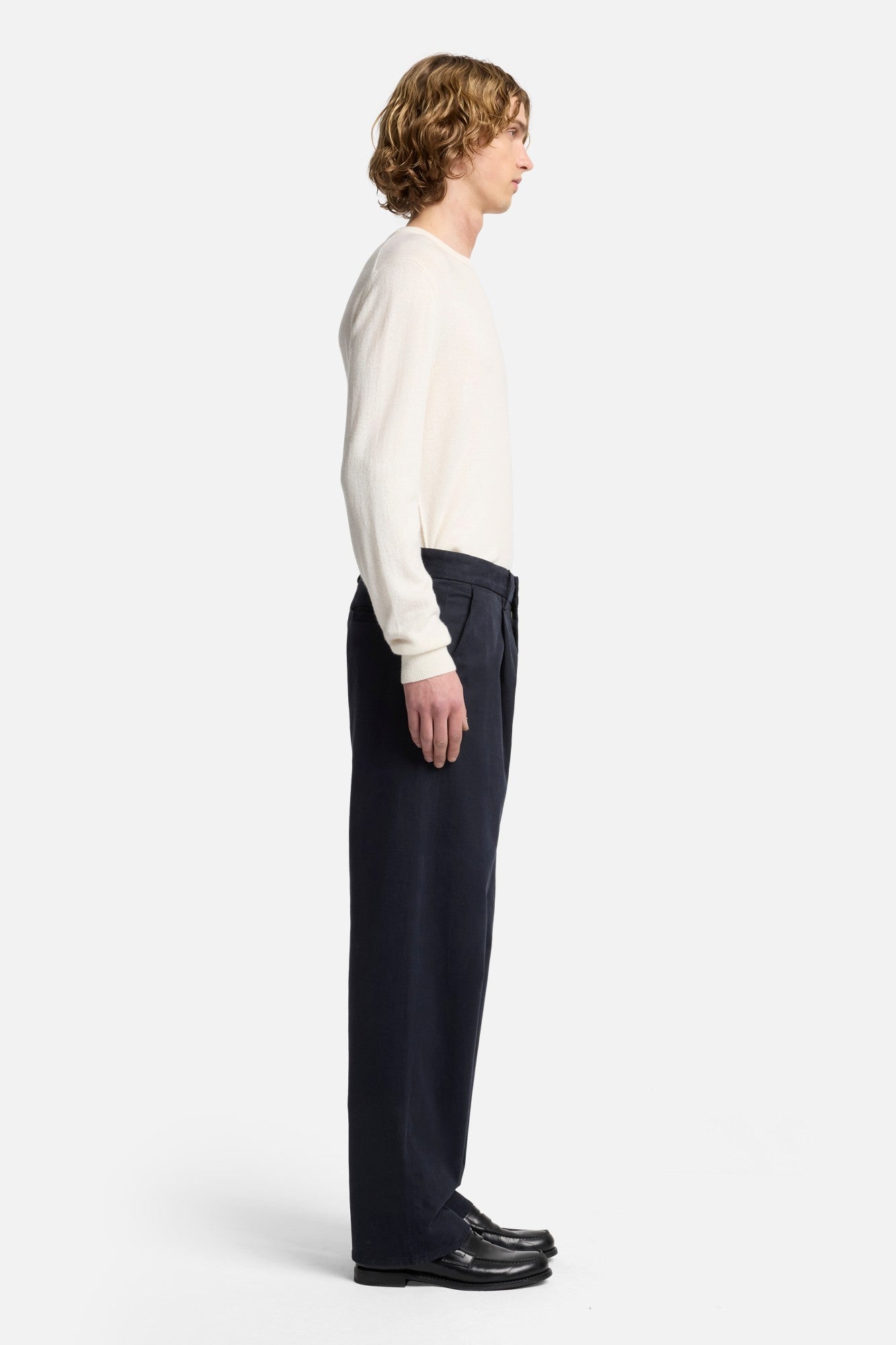 7-for-all-mankind-comfort-twill-pleated-trouser-herren-hose-vulcan image 6
