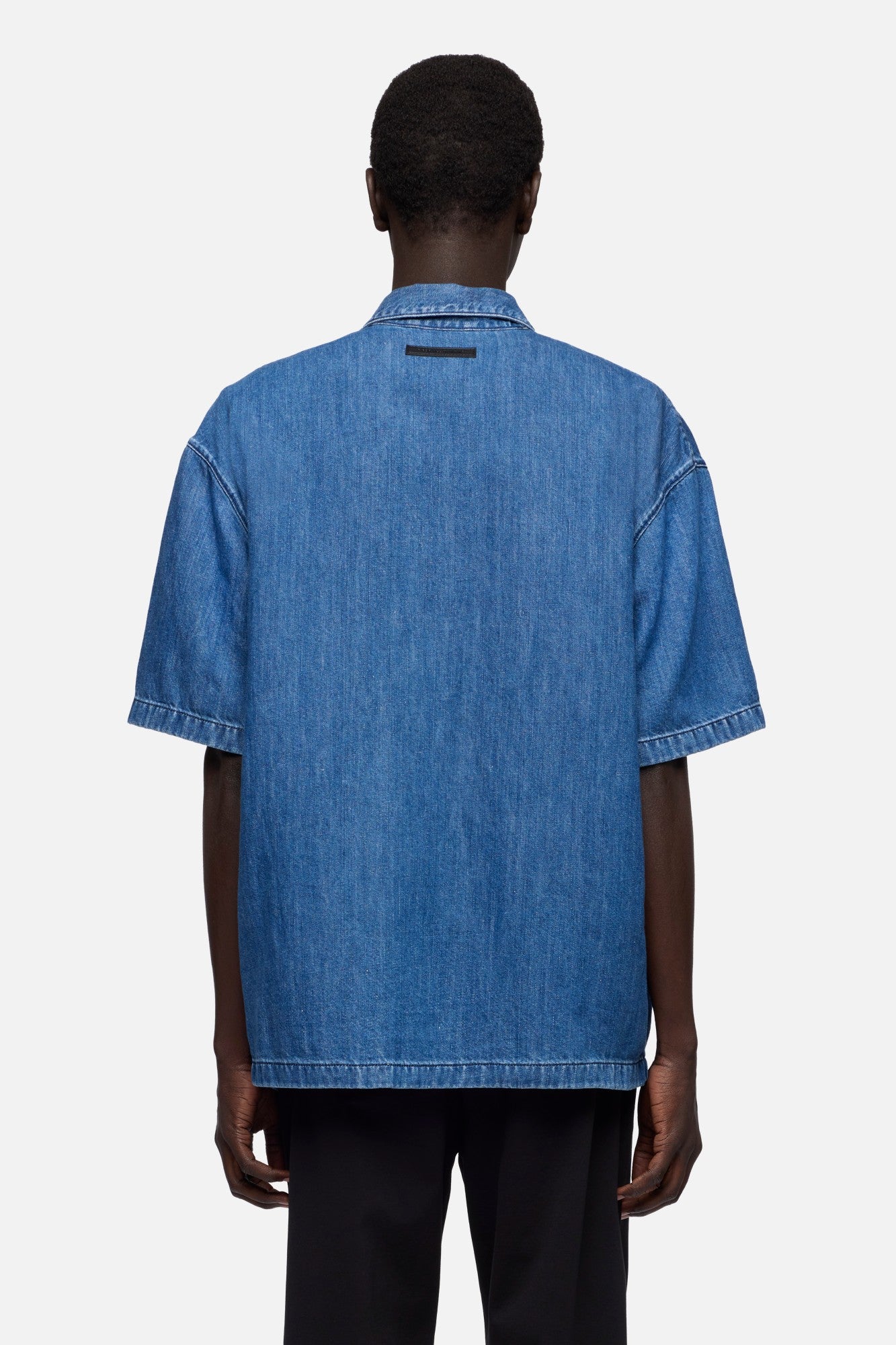 7-for-all-mankind-short-sleeve-denim-overshirt-indigo-linen-cloudbreak-herren image 5