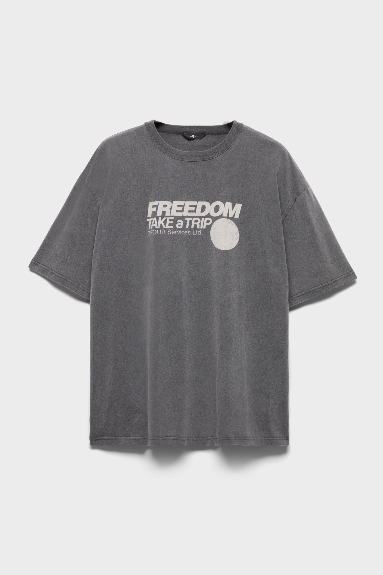 7-for-all-mankind-short-sleeve-graphic-t-shirt-trip-grey-herren image 1