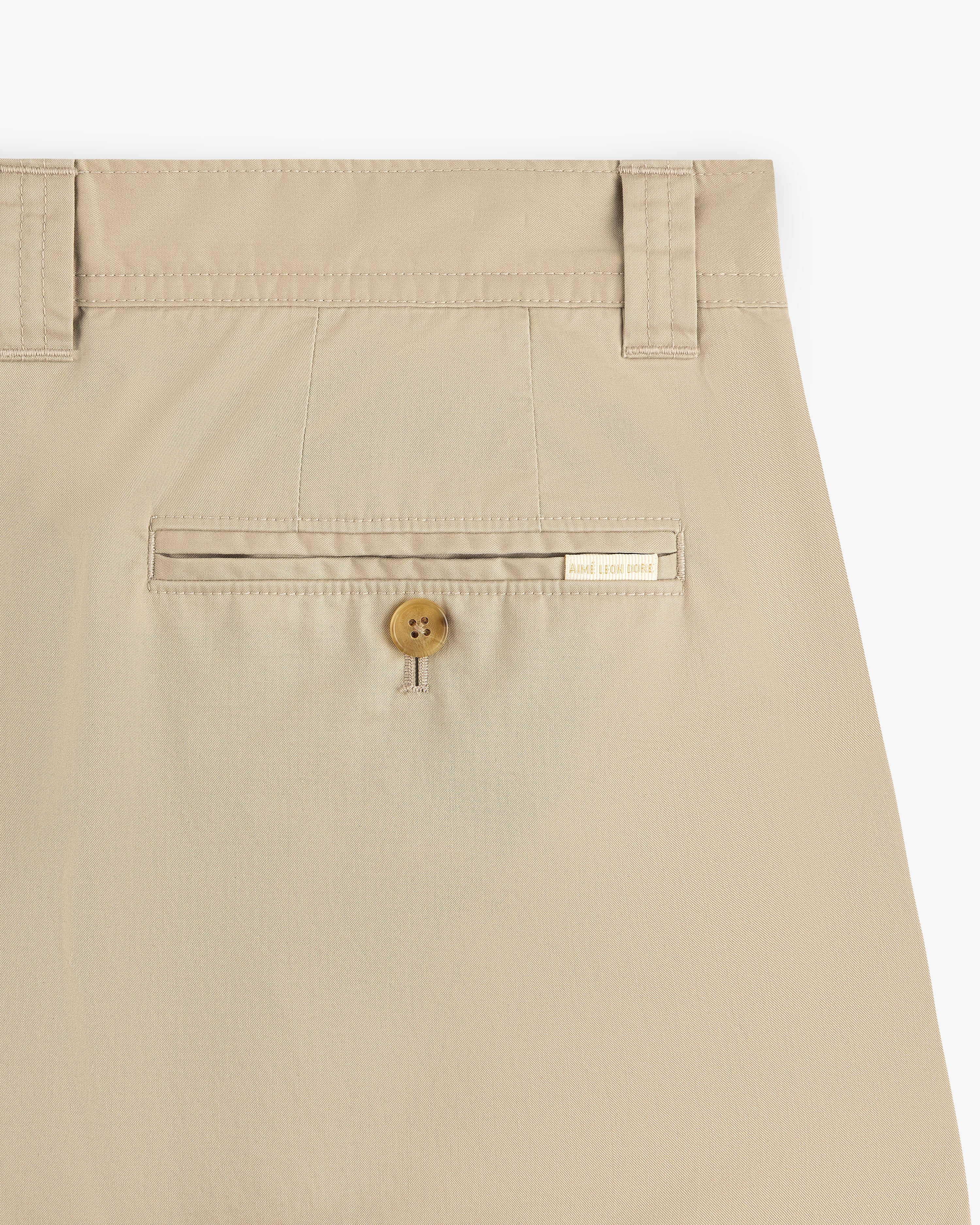 aim-leon-dore-double-pleated-officer-pant-herren-chino-hose-tan image 6