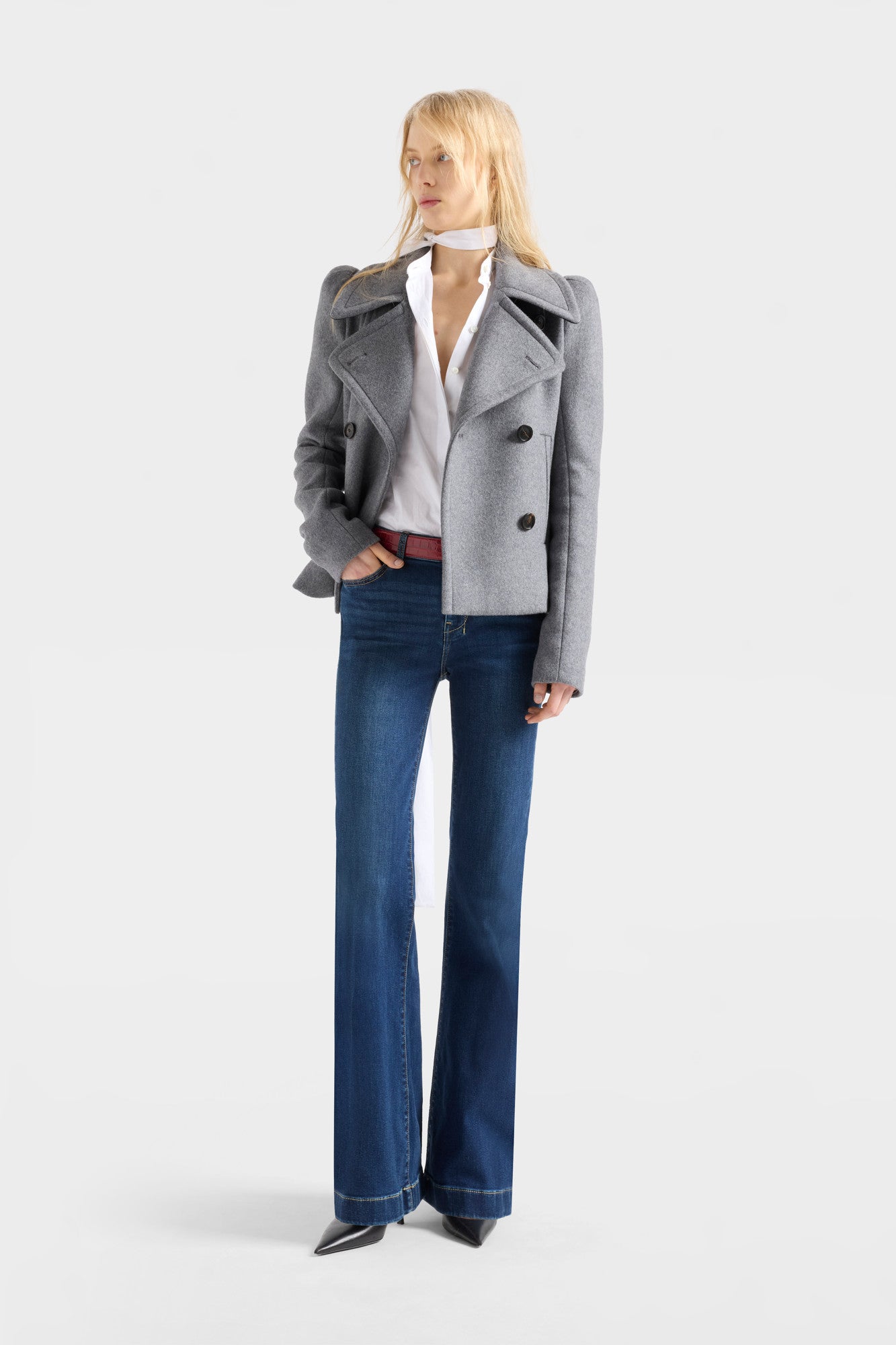 7-for-all-mankind-b-air-authentic-denim-dojo-jeans-fate image 2