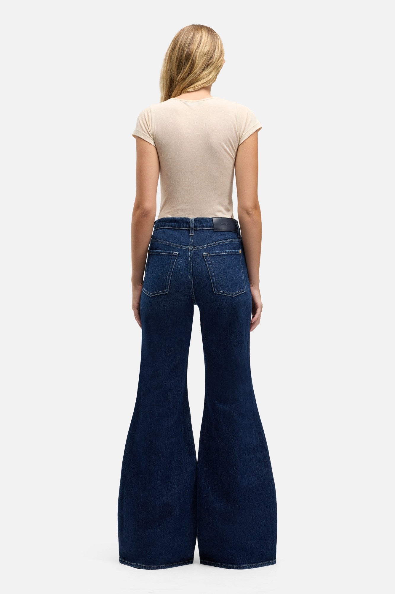 7-for-all-mankind-mankind-retro-flare-jeans-high-rise-flare-in-oceandrift image 5