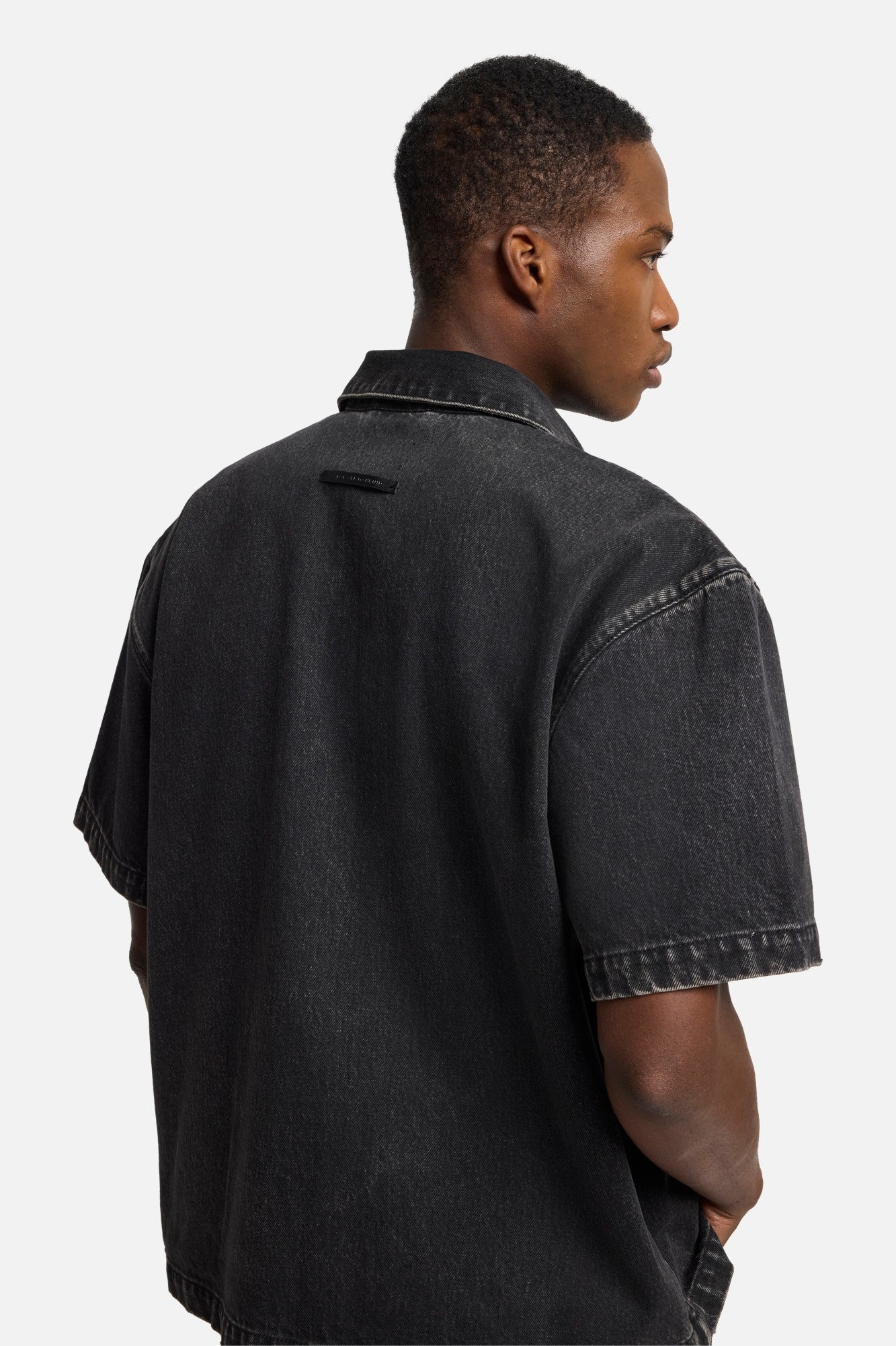 7-for-all-mankind-denim-camp-shirt-caviar-overshirt-herren image 4