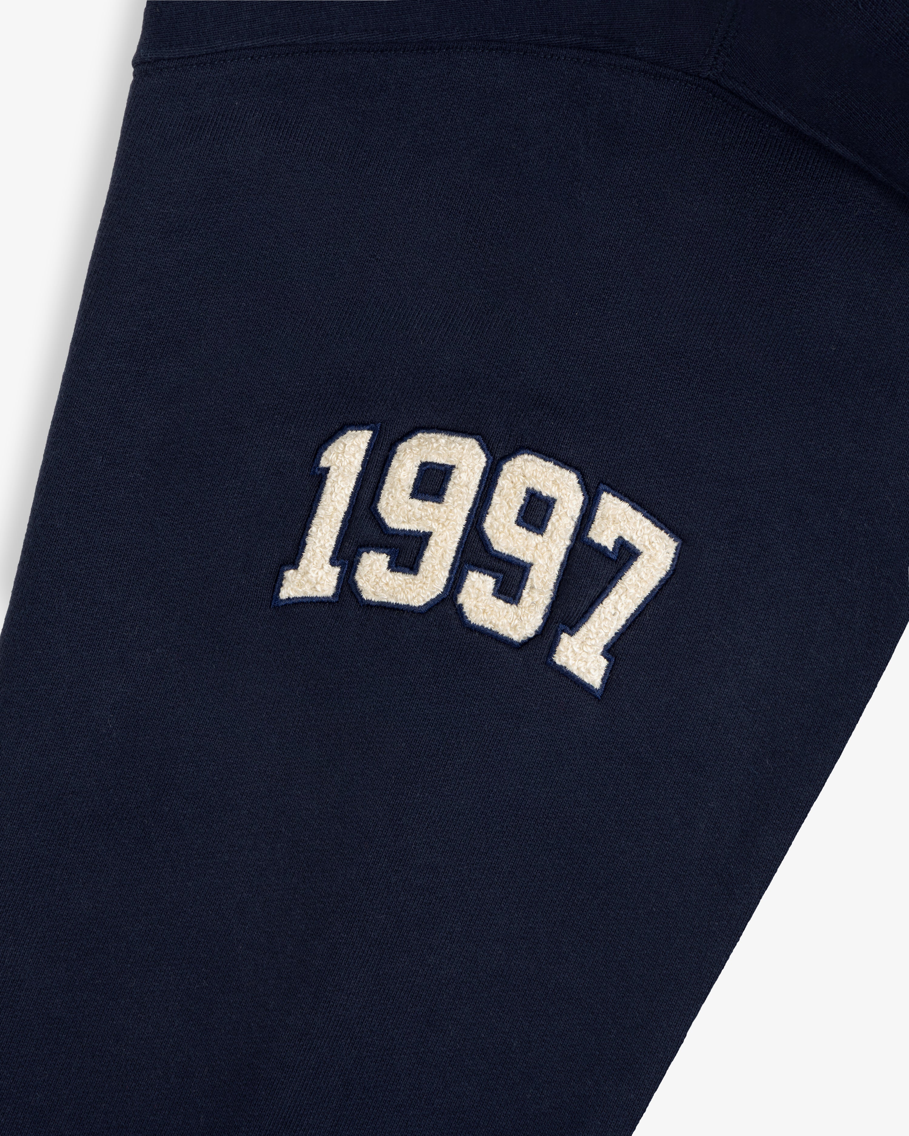 aim-leon-dore-mulberry-letterman-hoodie-kapuzenpullover-navy image 4