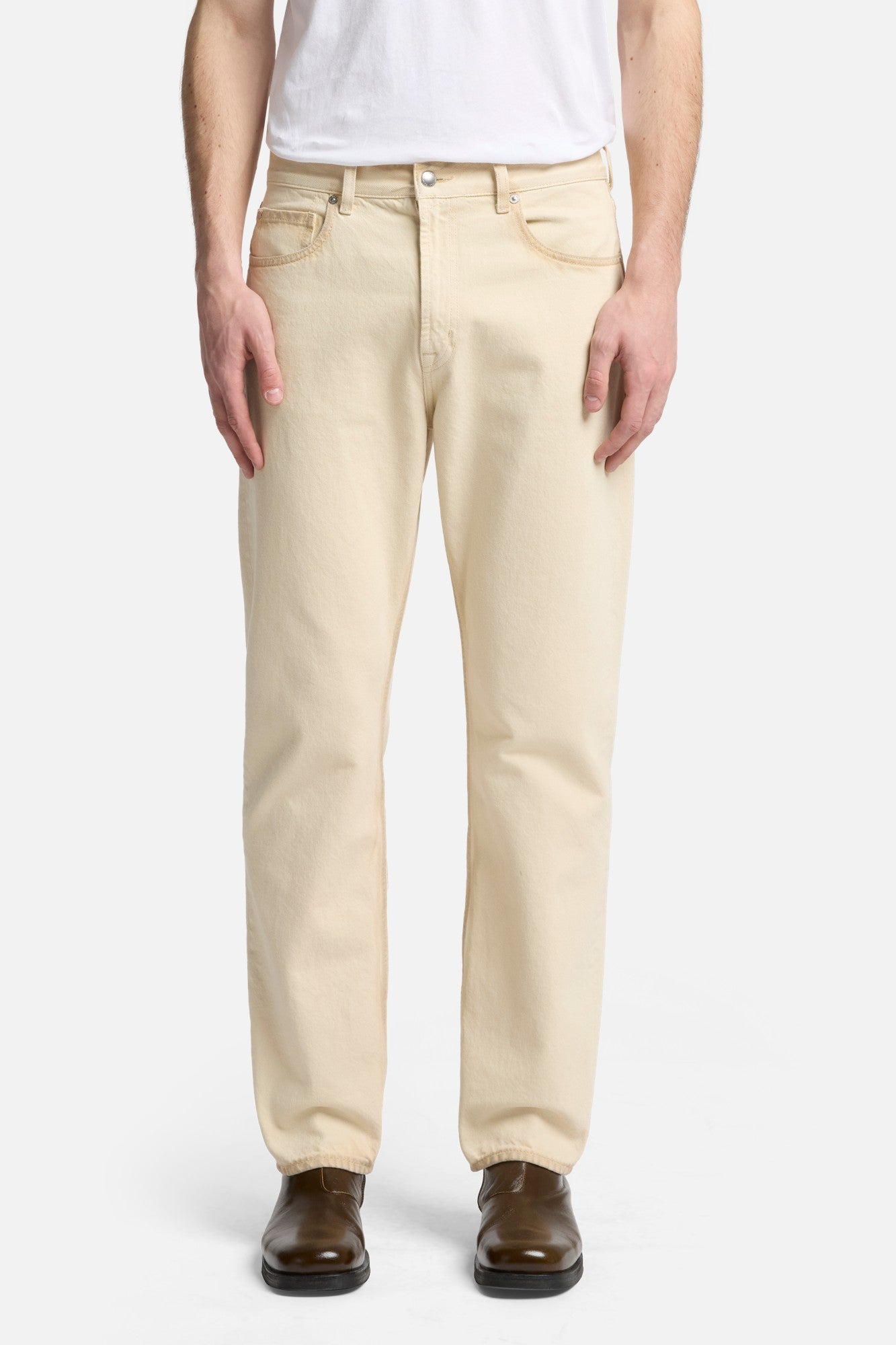 7-for-all-mankind-modern-straight-jeans-in-freehand image 3