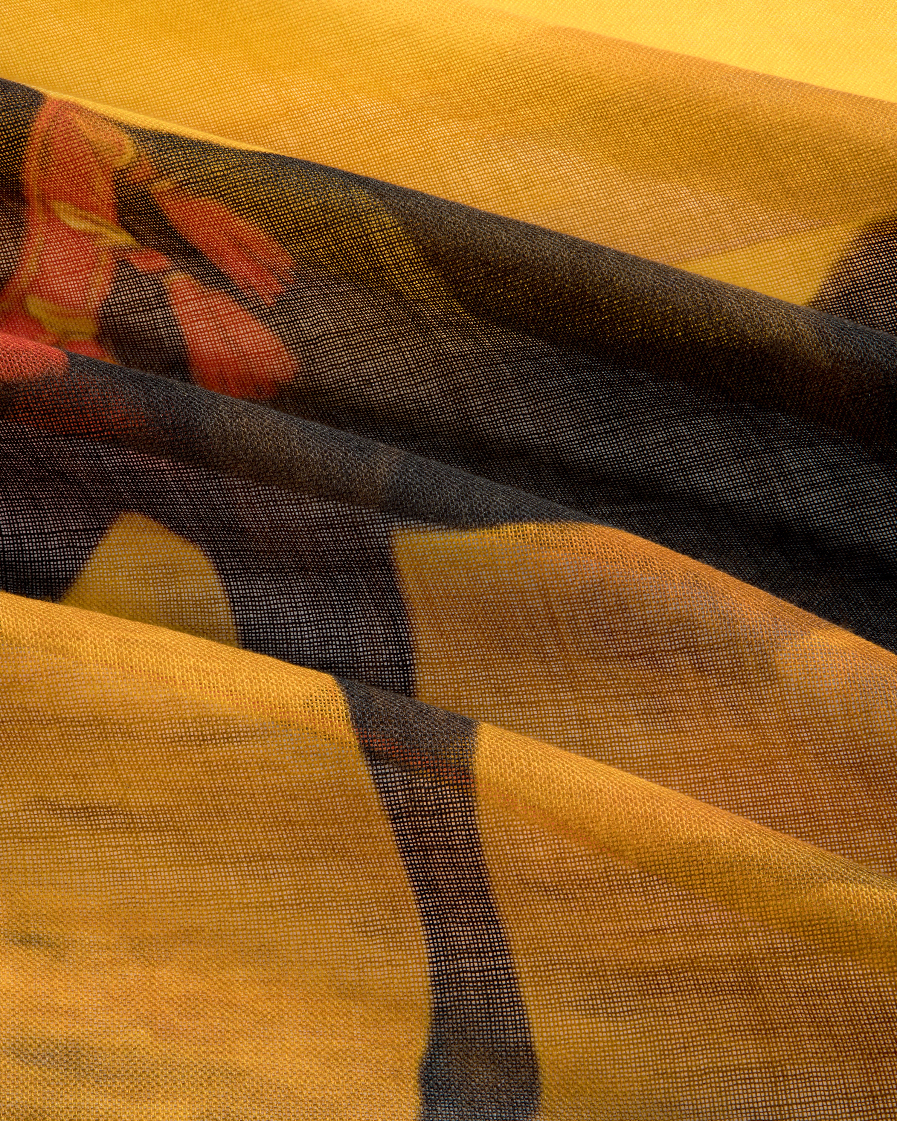 aim-leon-dore-bayard-silk-bandana-multicolor-69x69-cm image 4