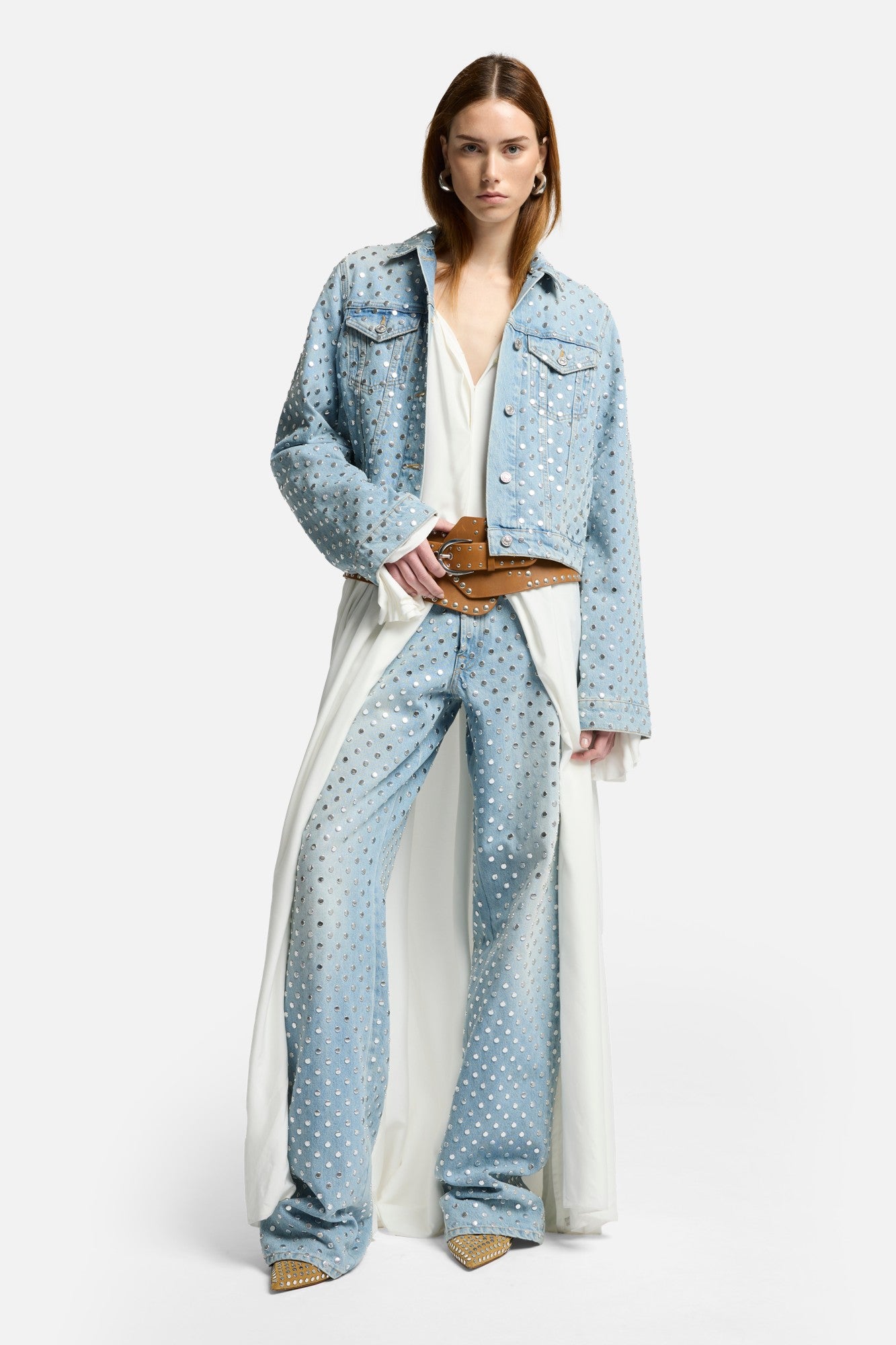 7-for-all-mankind-studded-trucker-jacke-bleach-damen image 2