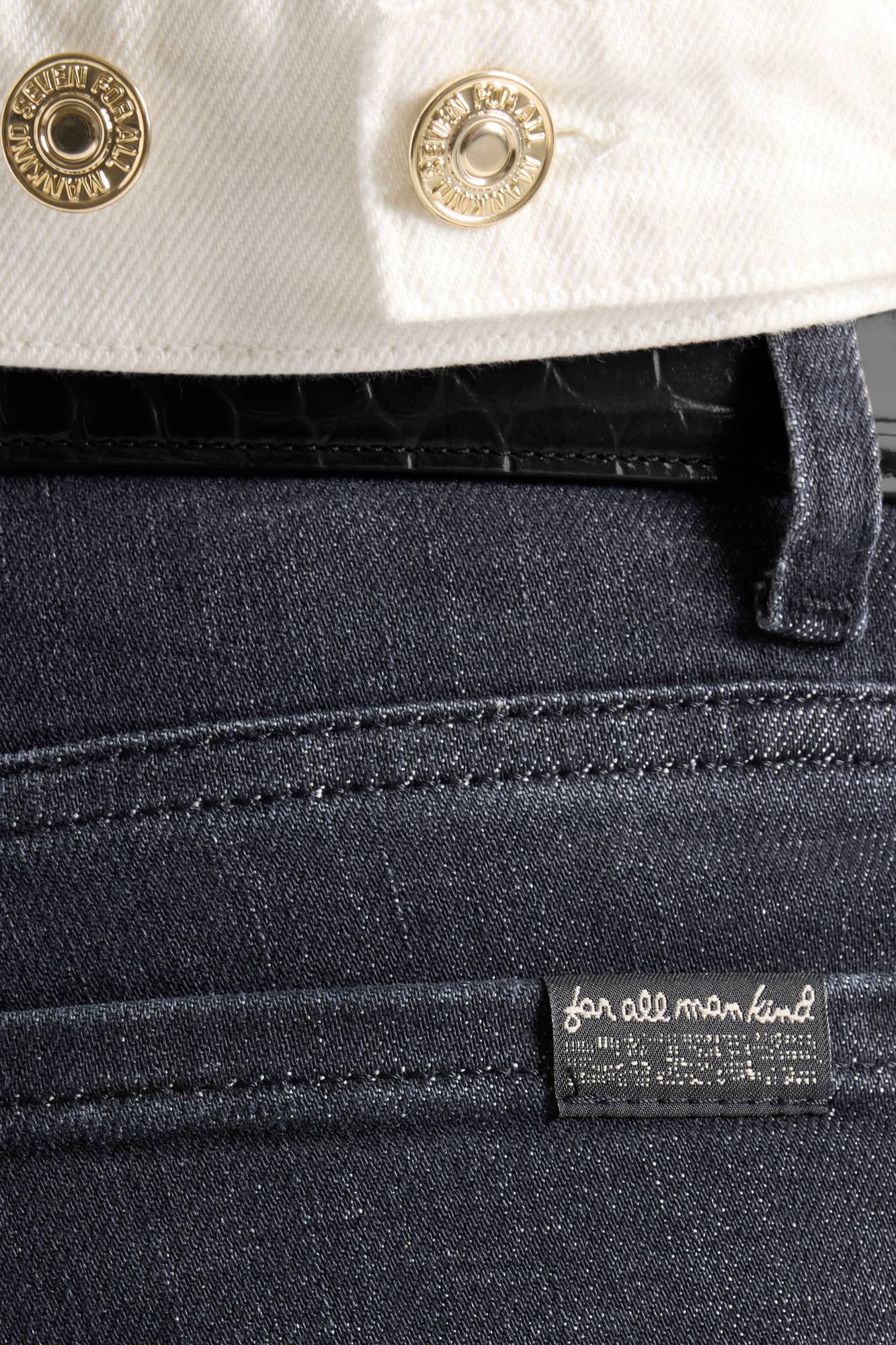 7-for-all-mankind-modern-dojo-damen-flare-jeans-slim-illusion-blackout image 4