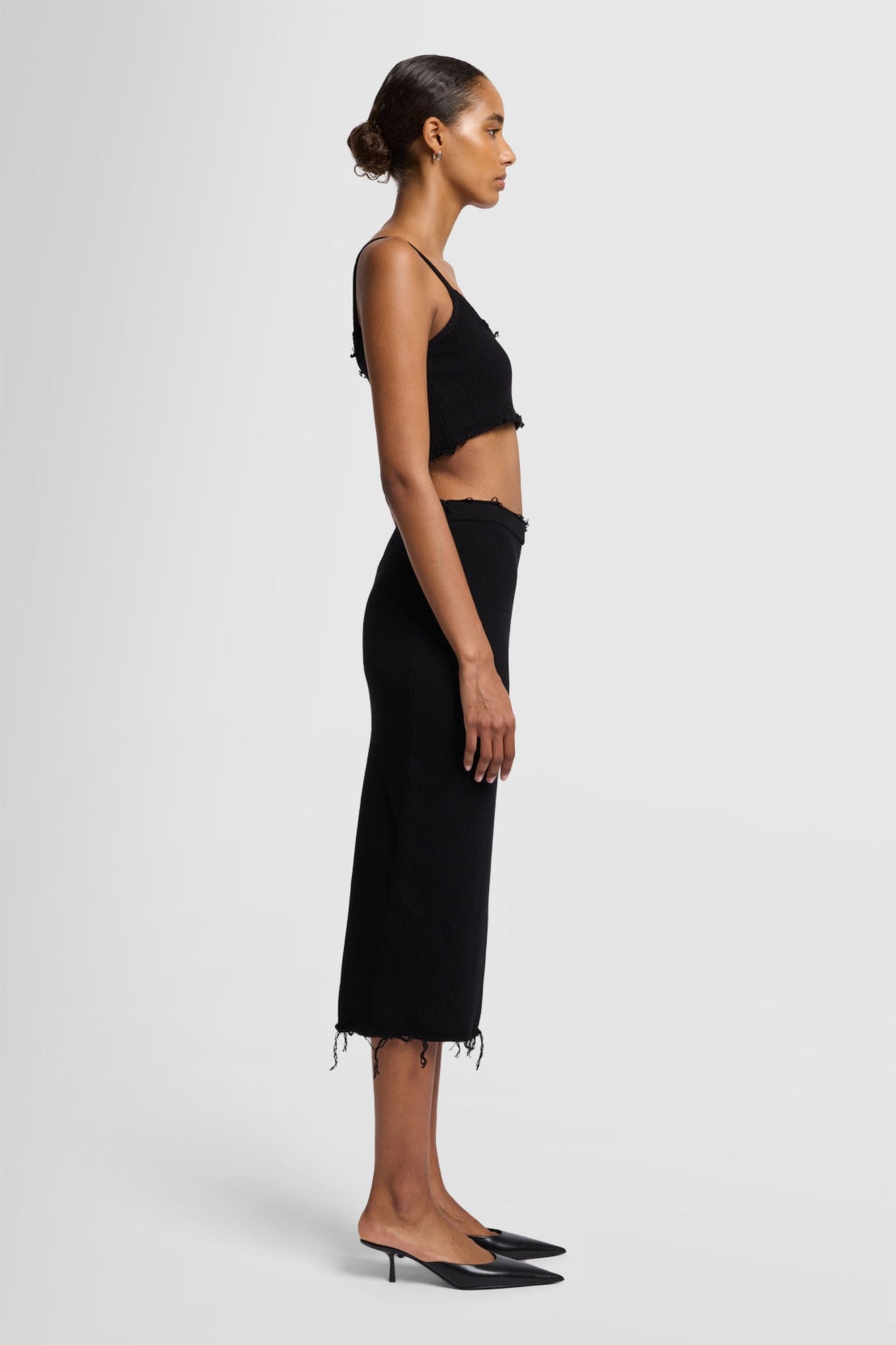 7-for-all-mankind-cropped-tank-cotton-black-top image 5