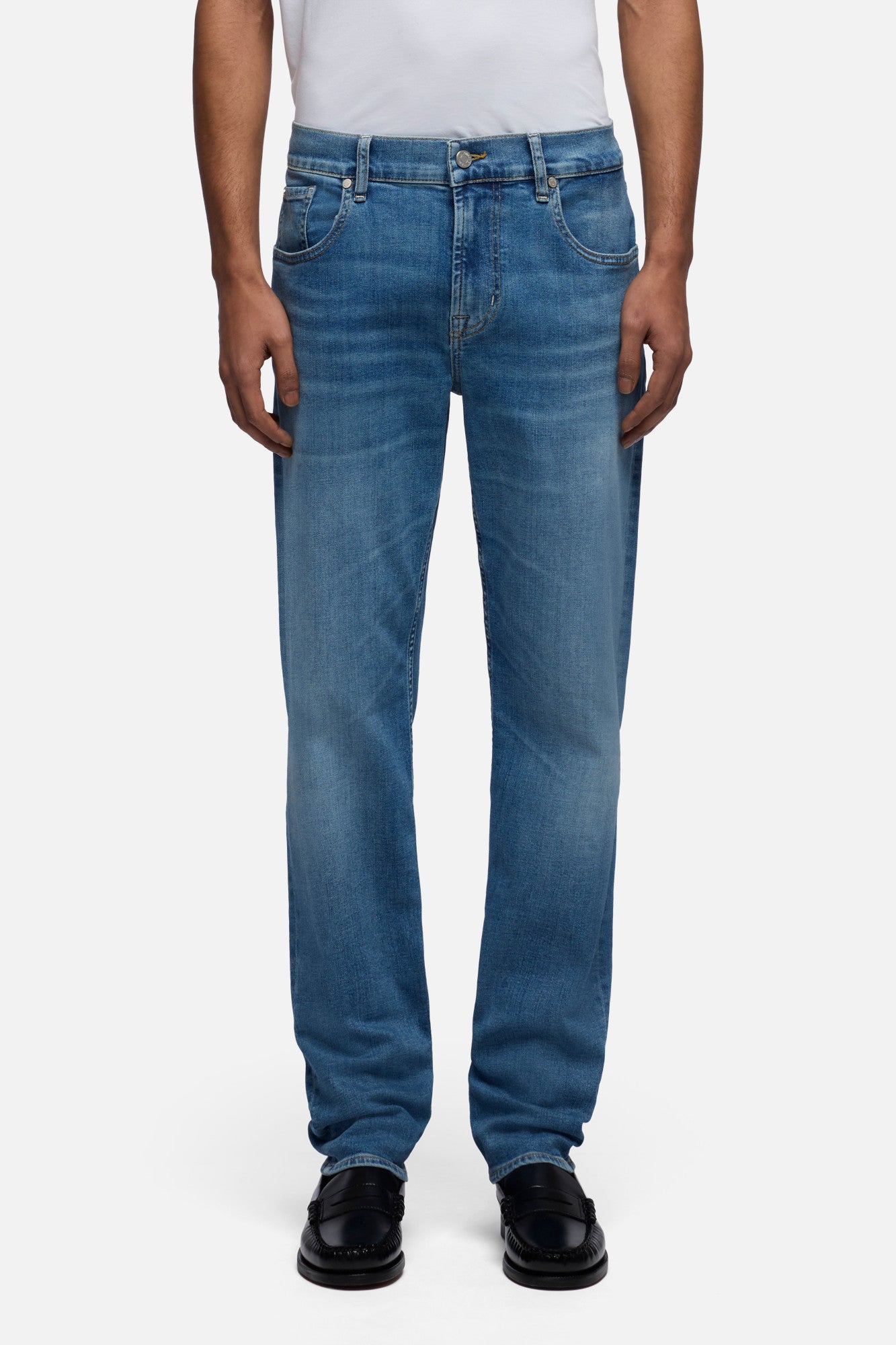 7-for-all-mankind-slimmy-tapered-herrenjeans-luxe-performance-wavefrom image 3