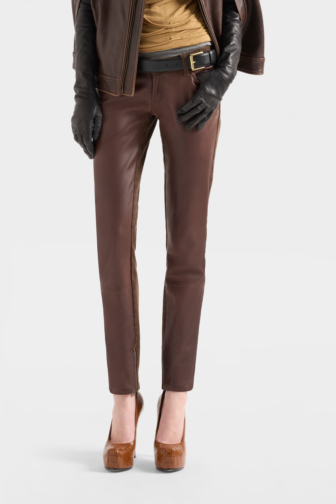 7-for-all-mankind-y2k-skinny-jeans-noho-brown-coated-low-rise image 3