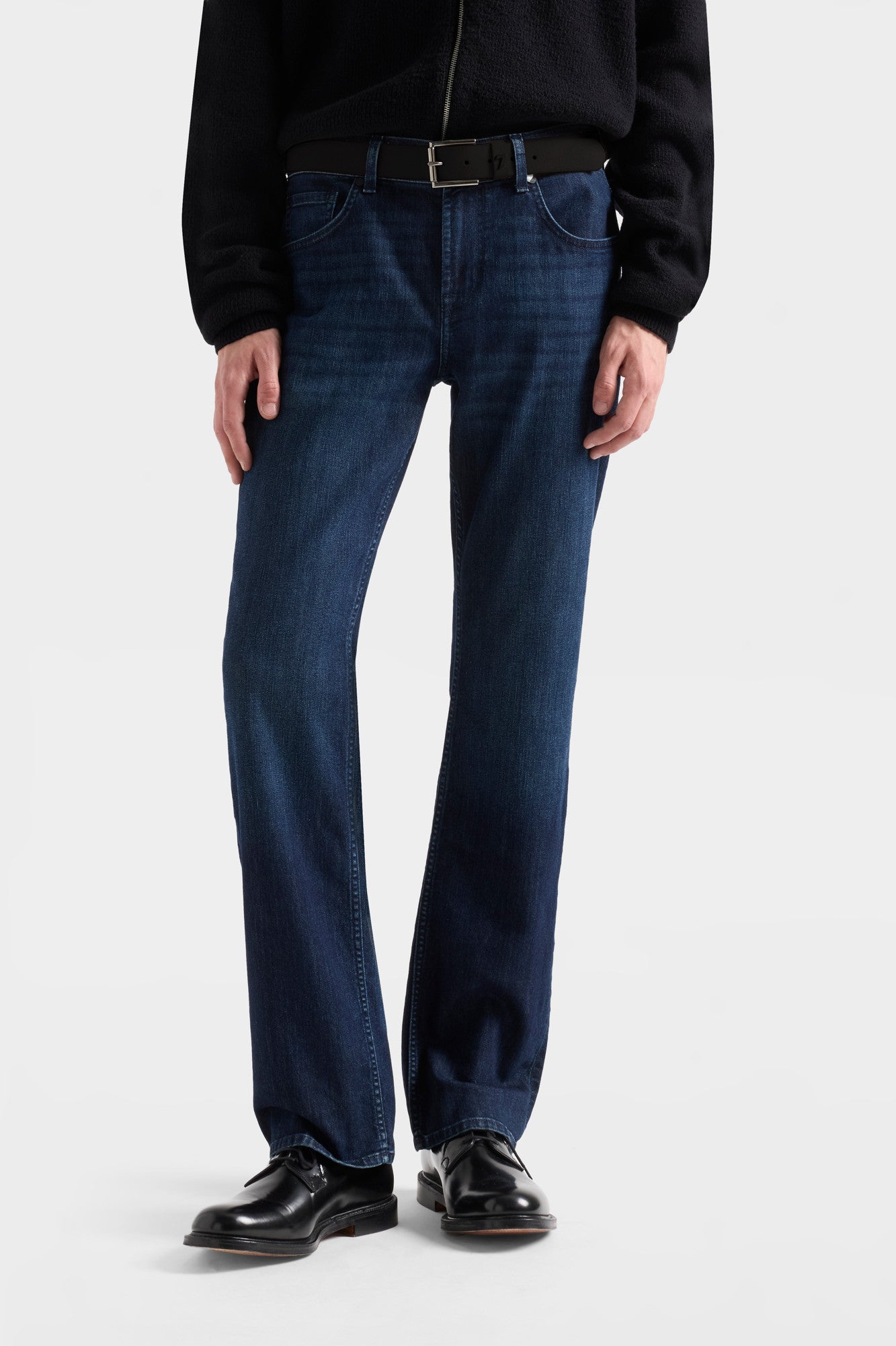 7-for-all-mankind-the-bootcut-jeans-airweft-belton image 3
