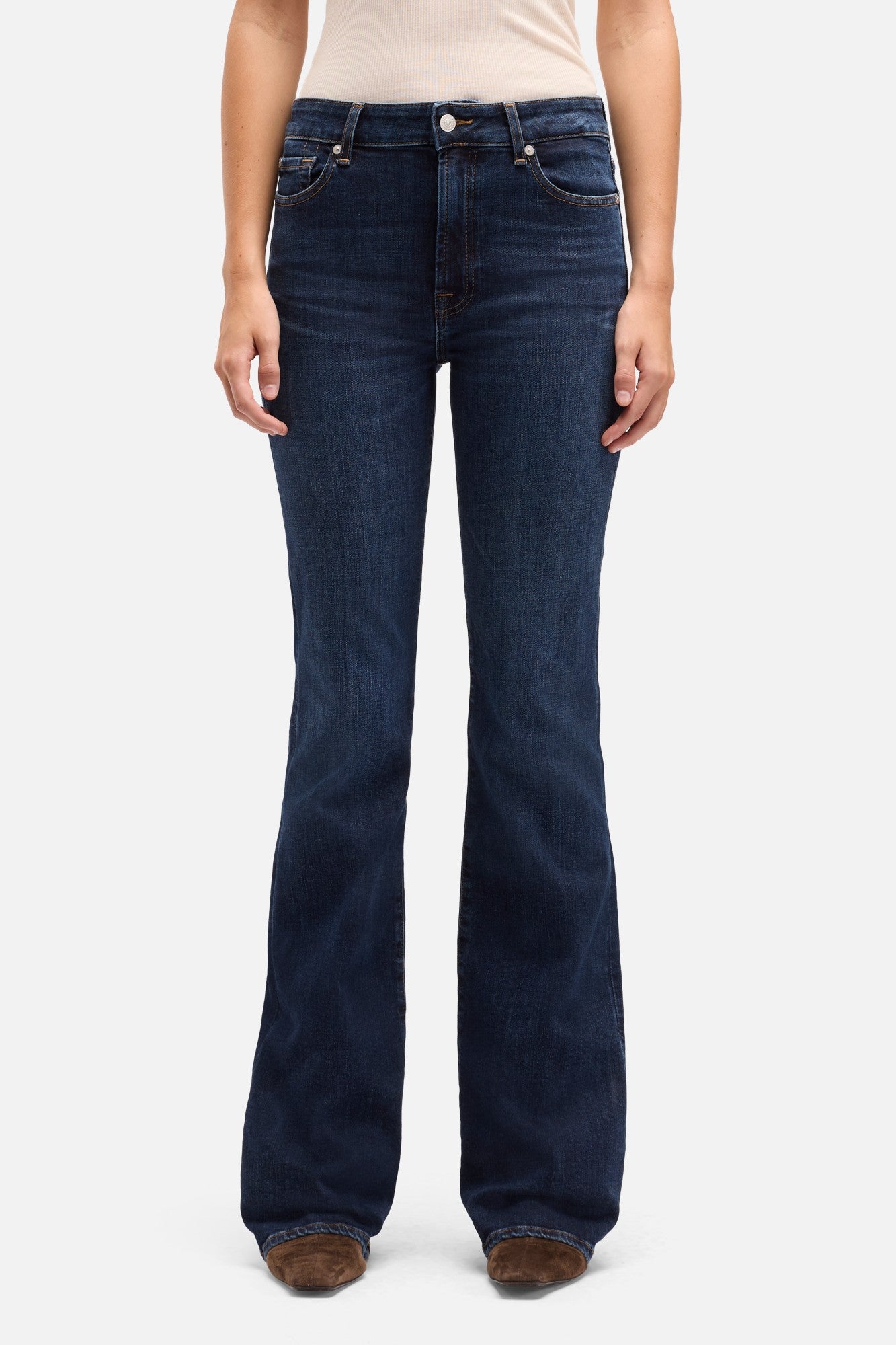 7-for-all-mankind-leggy-bootcut-damen-jeans-in-slim-illusion-midnight-fade image 3