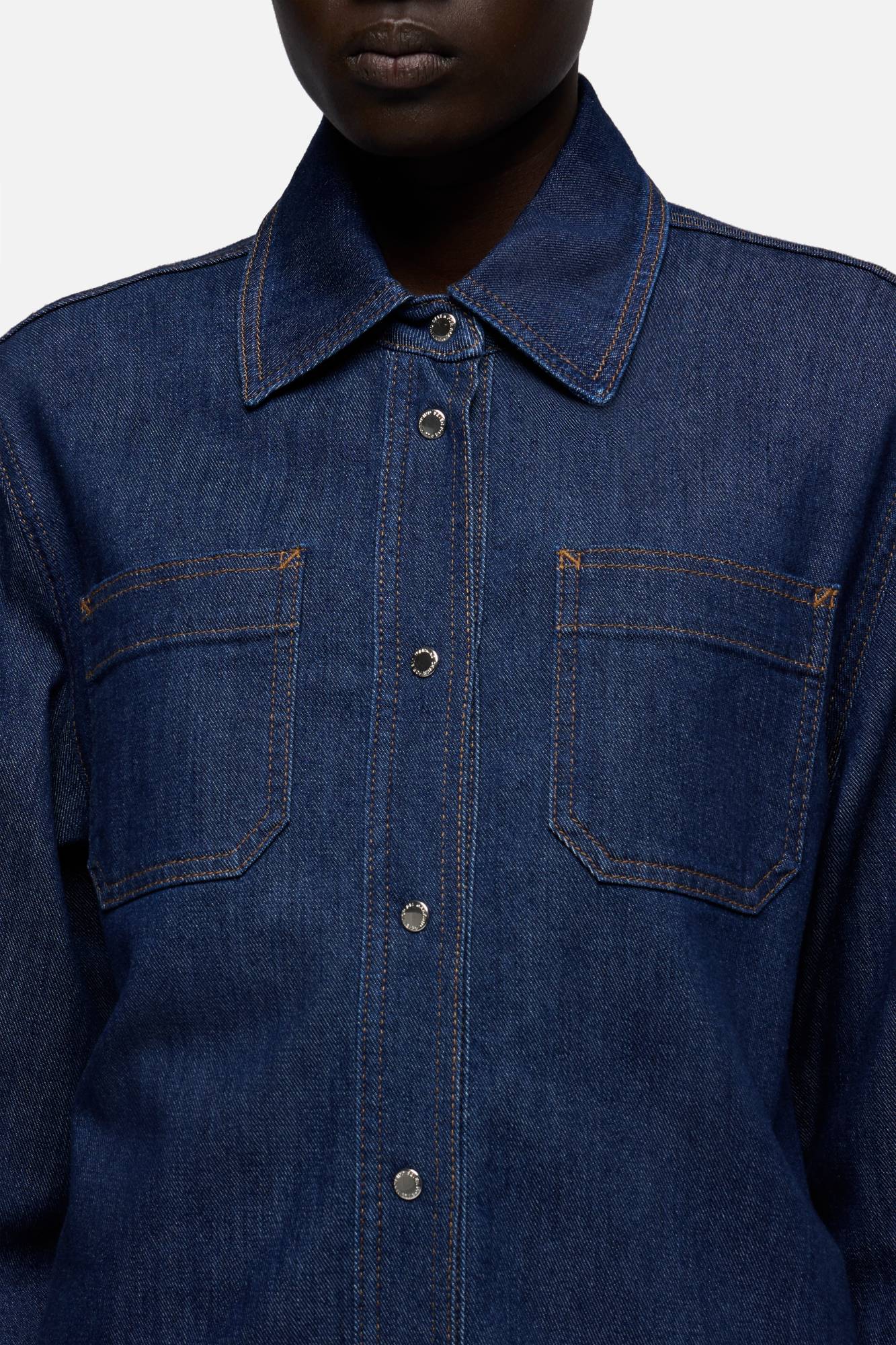 7-for-all-mankind-utility-classic-shirt-weightless-halona image 4