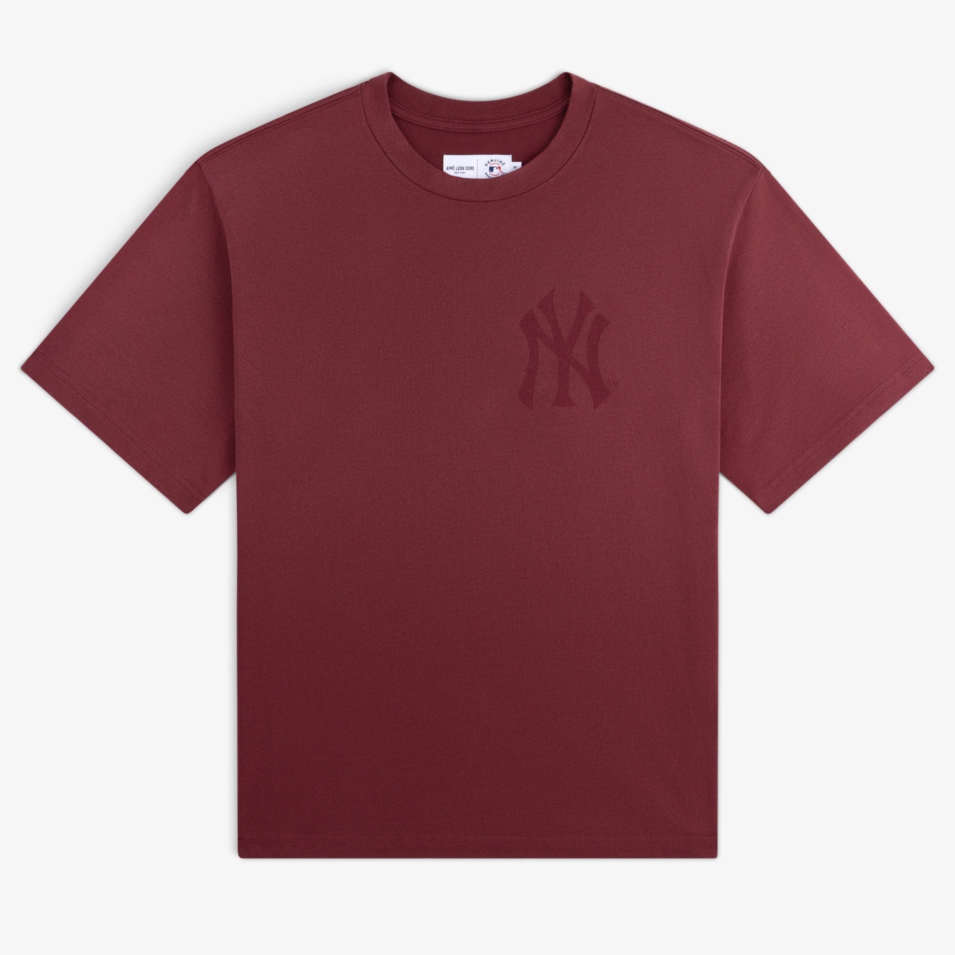 aim-leon-dore-yankees-washed-logo-tee-rotes-boxy-t-shirt image 1