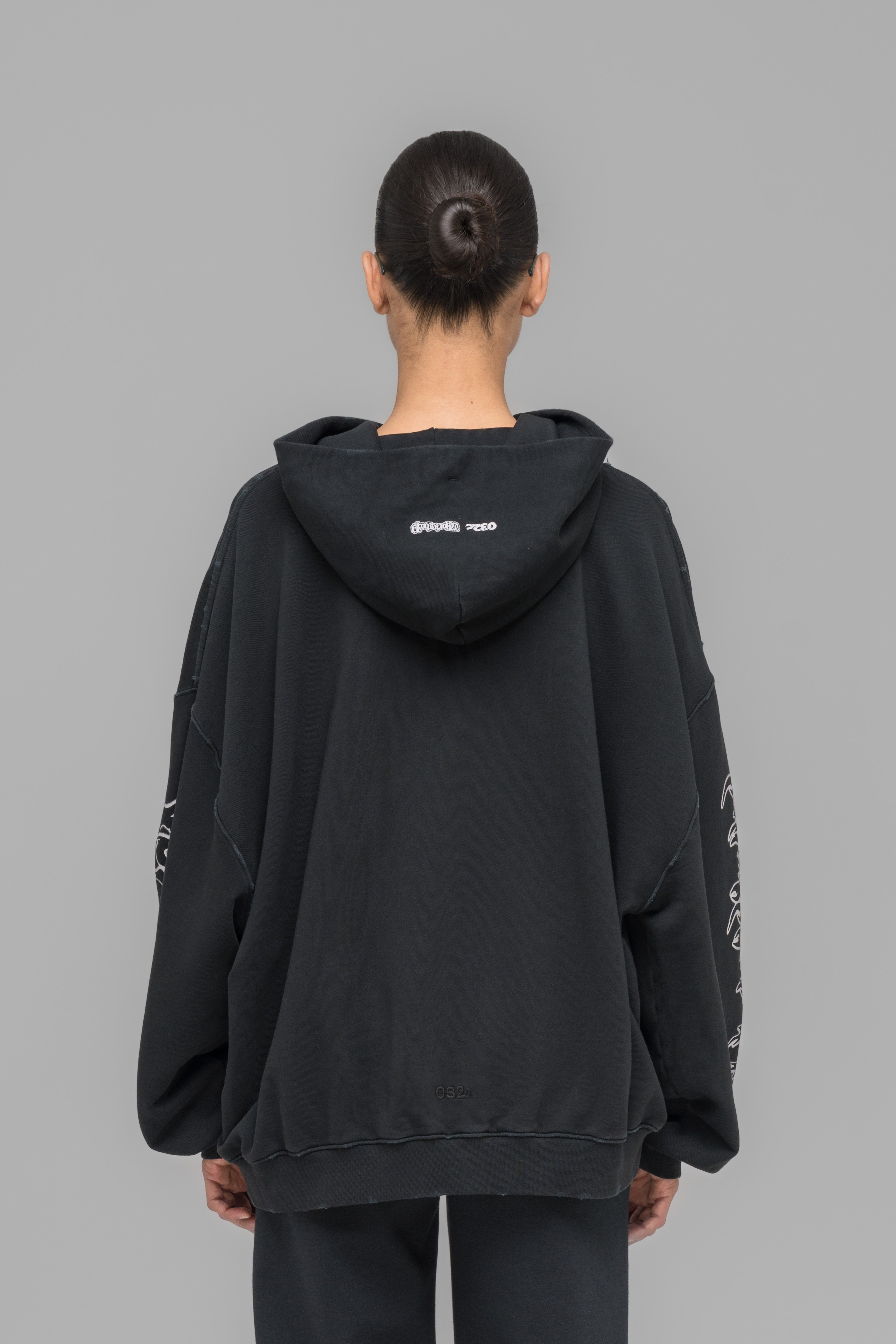 032c-faithless-oversized-hoodie-washed-black image 4
