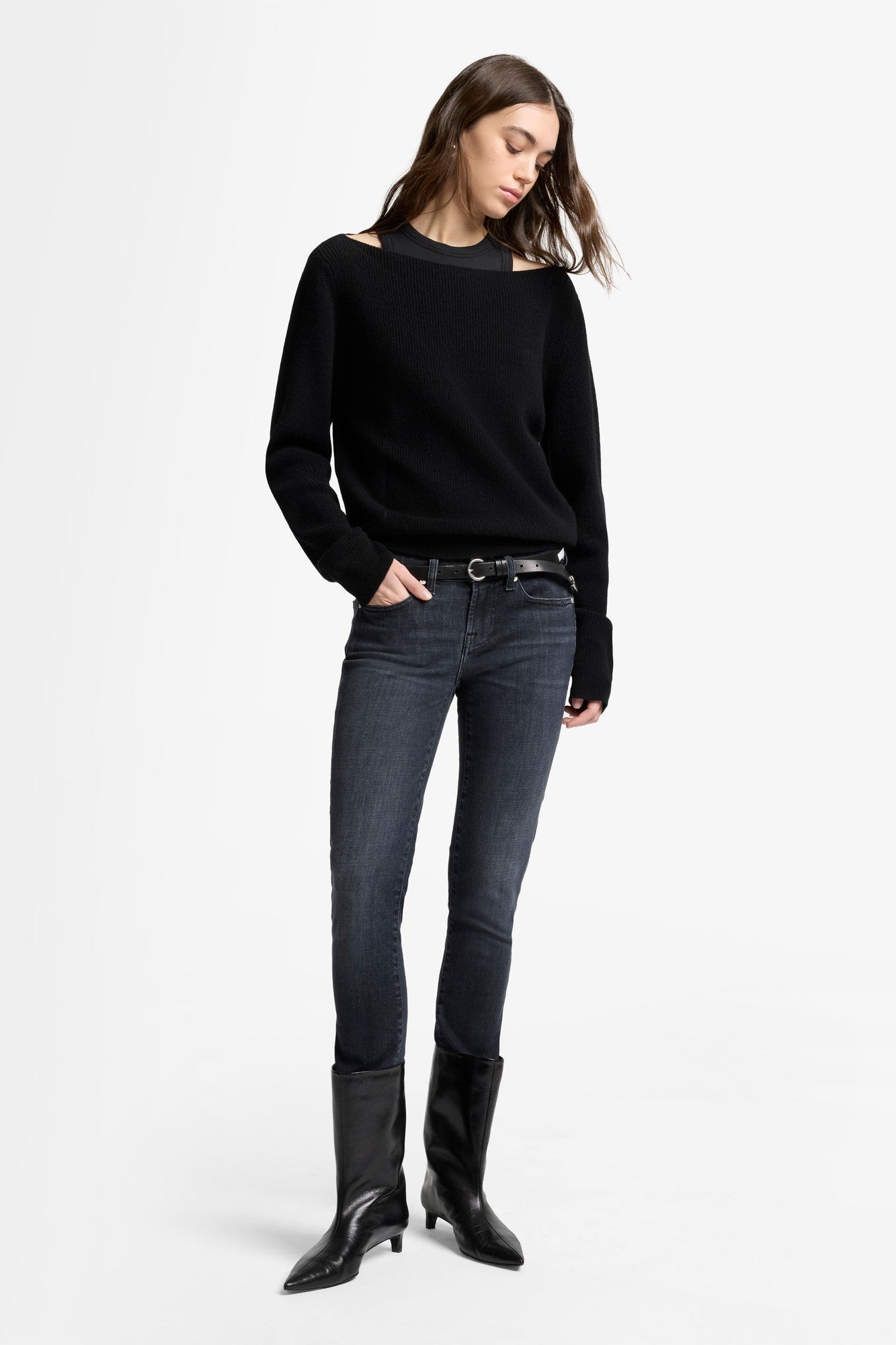 7-for-all-mankind-low-skinny-in-slim-illusion-blacky-jeans image 7