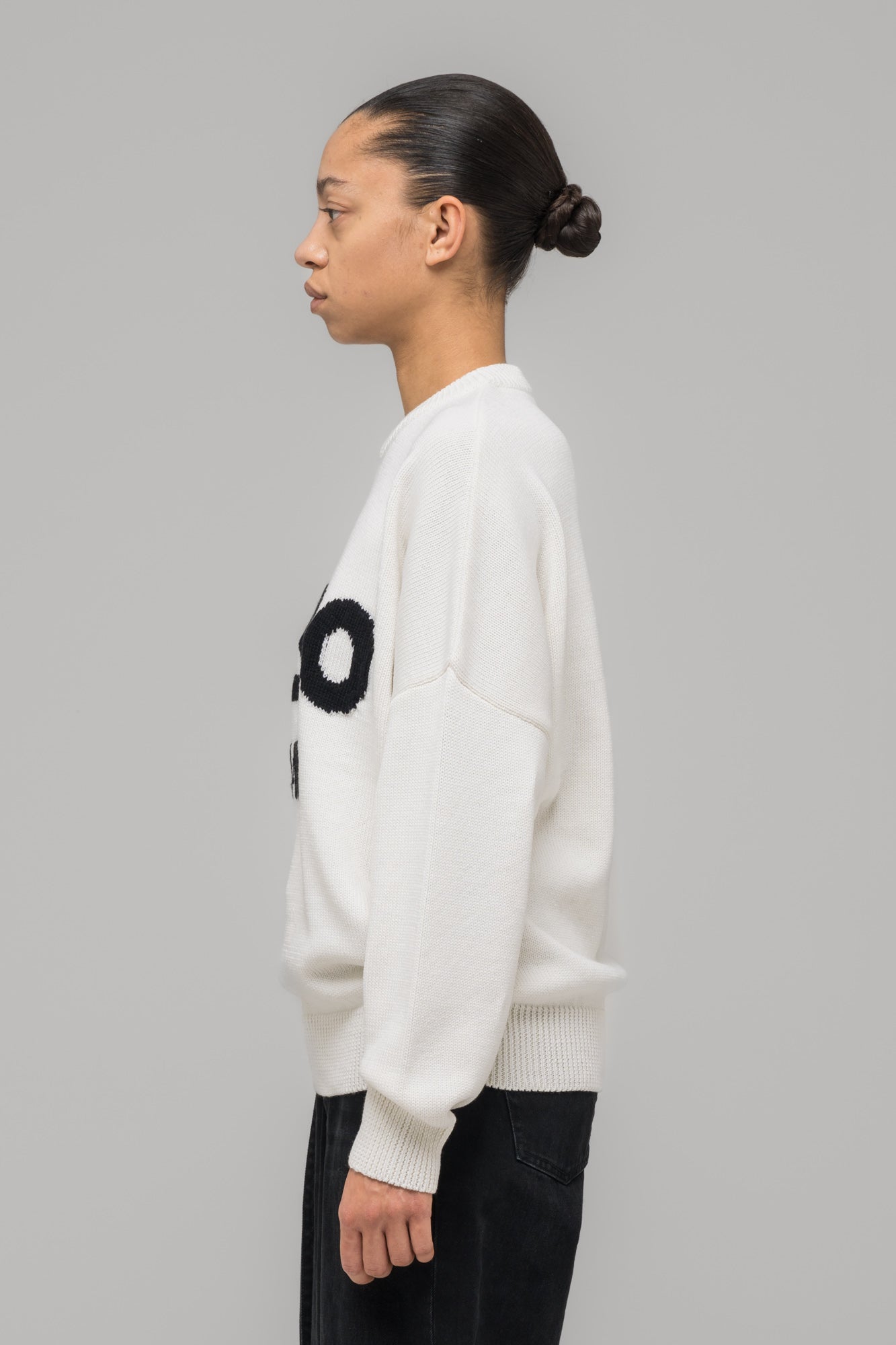 032c-selfie-sweater-white-black-merino-pullover image 4