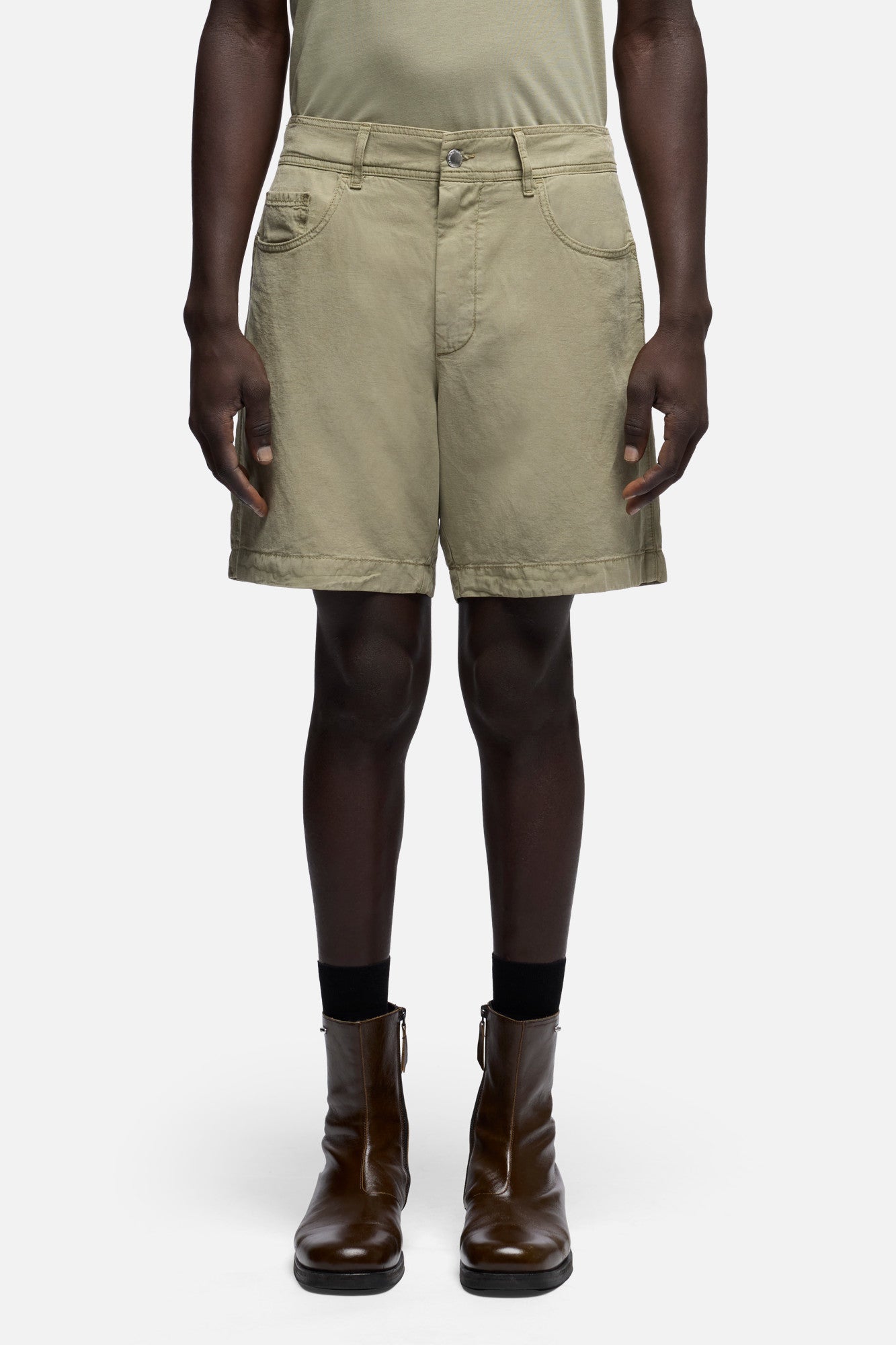 7-for-all-mankind-hybrid-jogger-short-in-linen-blend-army-herren-jogger-shorts-m image 3