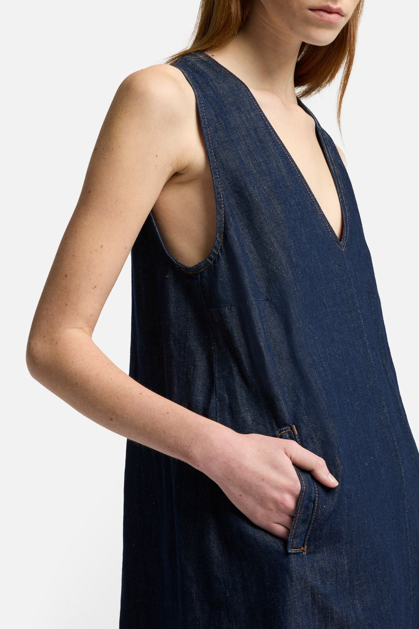 7-for-all-mankind-indigo-linen-v-neck-dress-blueberry-mini-kleid image 4